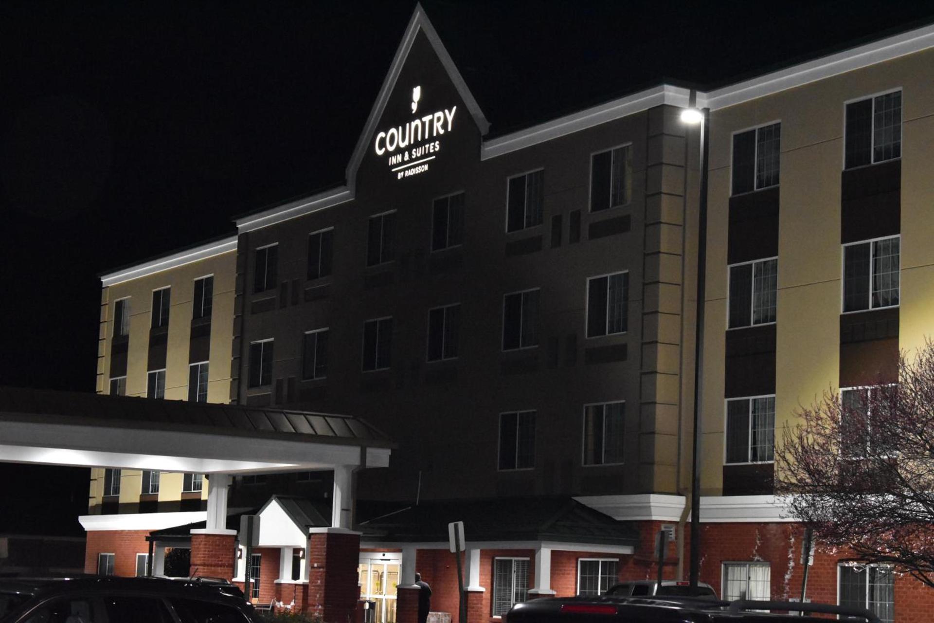 Country Inn & Suites by Radisson, Hagerstown, MD photo 90