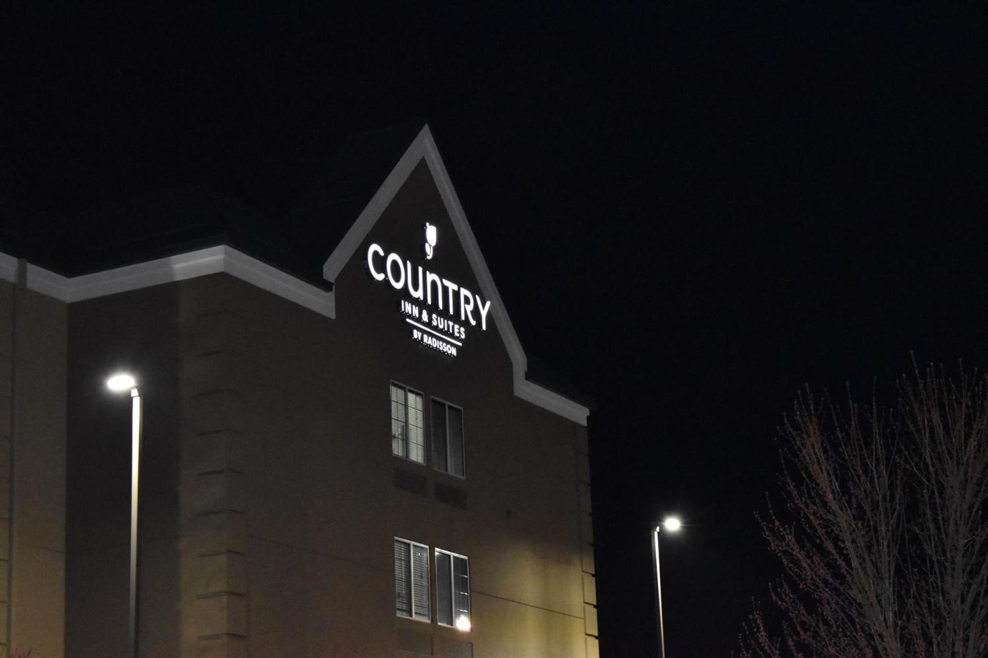 Country Inn & Suites by Radisson, Hagerstown, MD photo 91