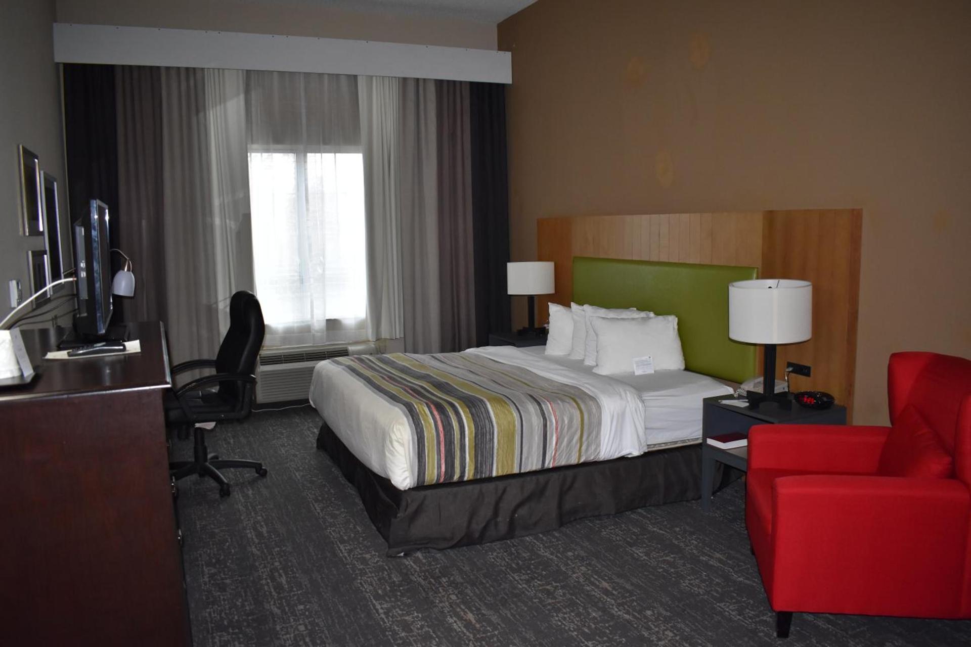 Country Inn & Suites by Radisson, Hagerstown, MD photo 77