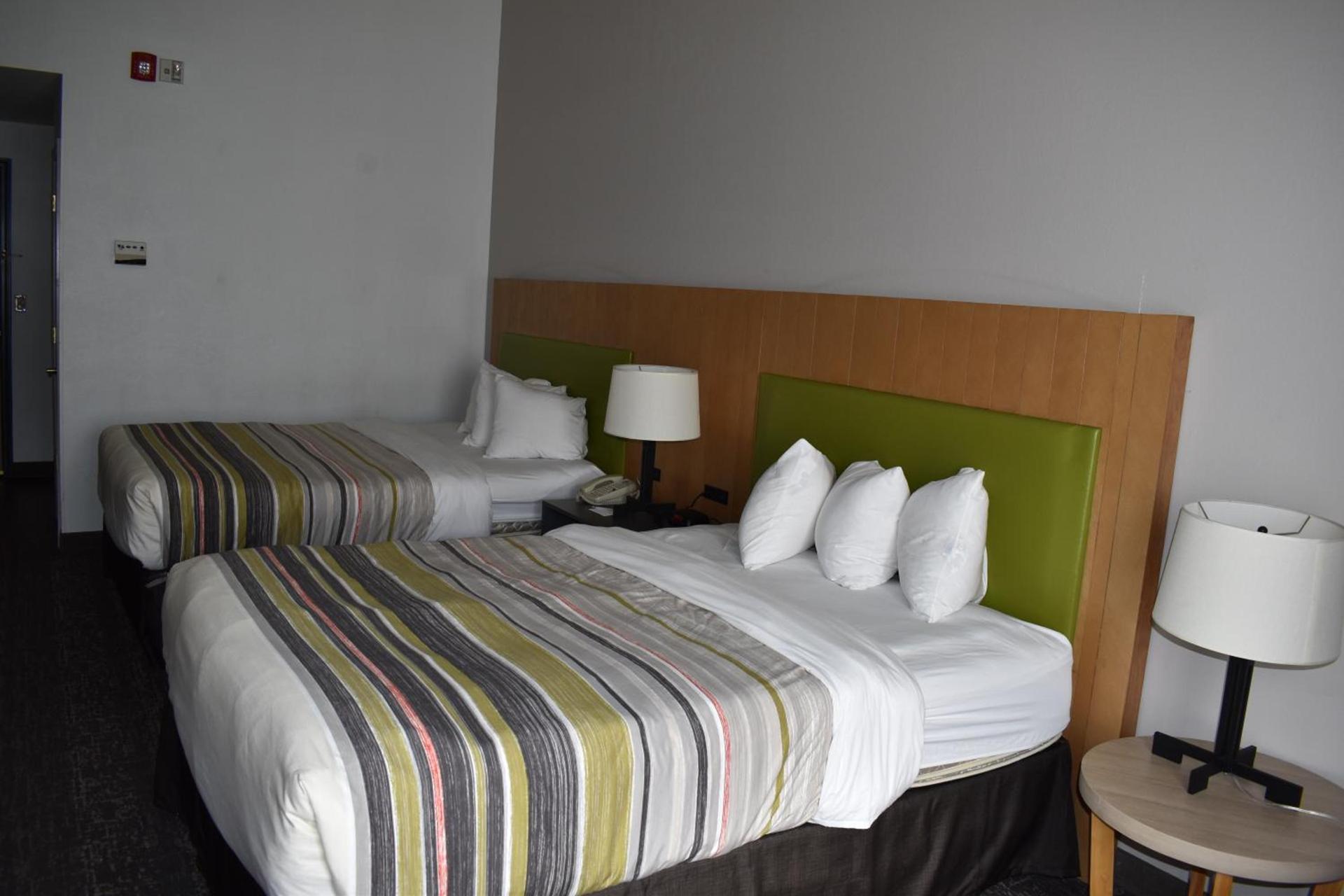 Country Inn & Suites by Radisson, Hagerstown, MD photo 67