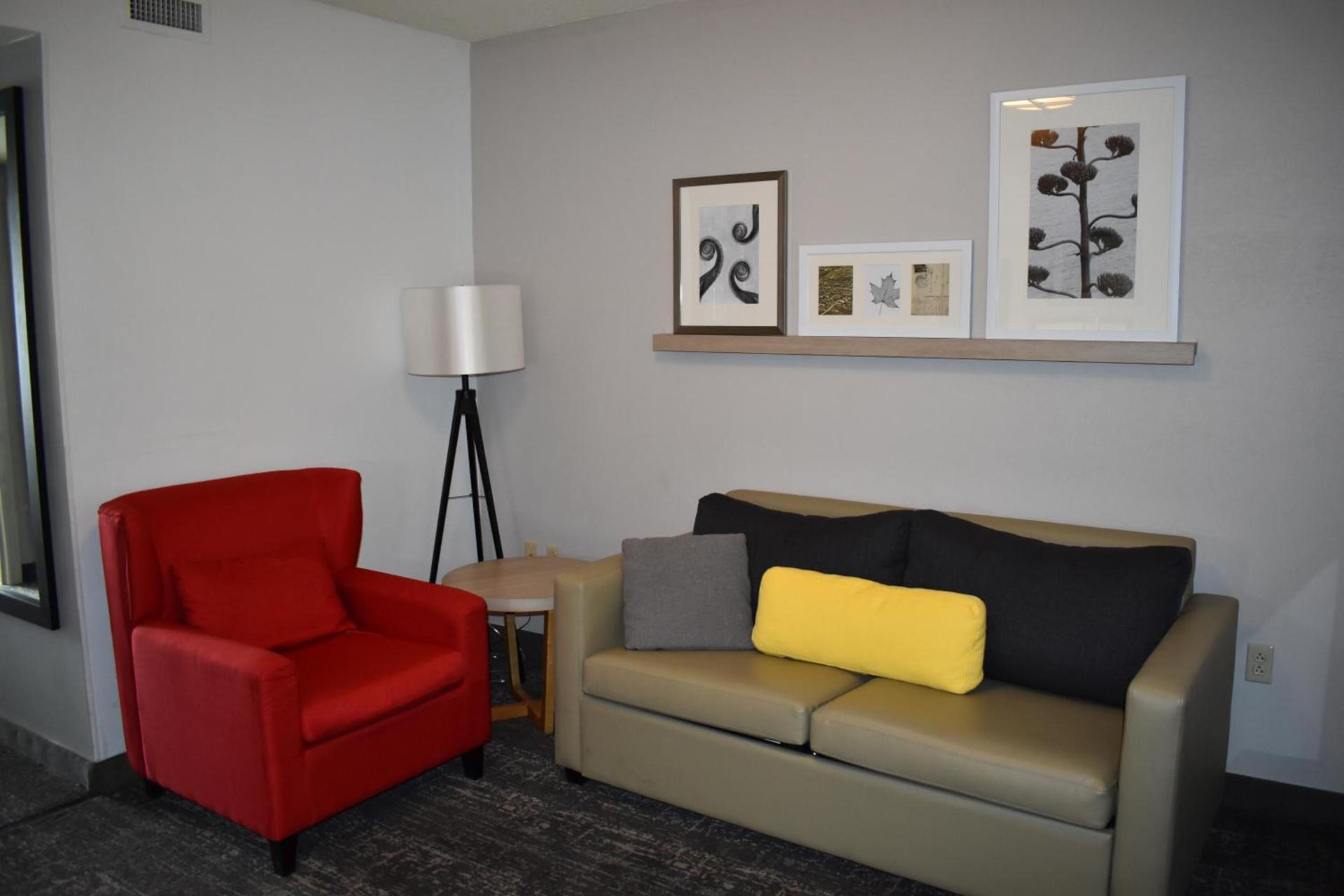 Country Inn & Suites by Radisson, Hagerstown, MD photo 56