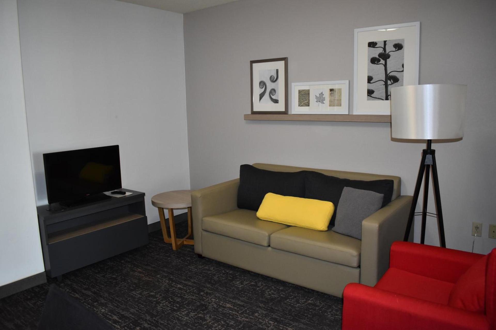 Country Inn & Suites by Radisson, Hagerstown, MD photo 25