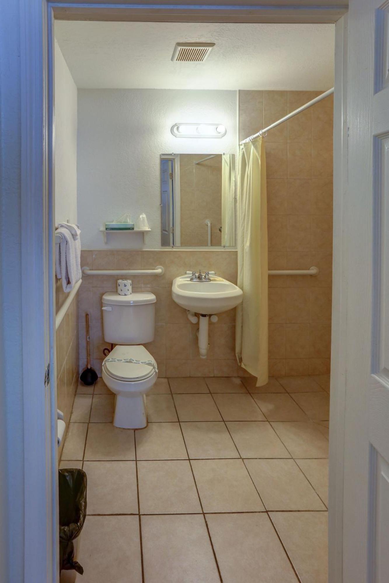 Richard's Hotel photo 23