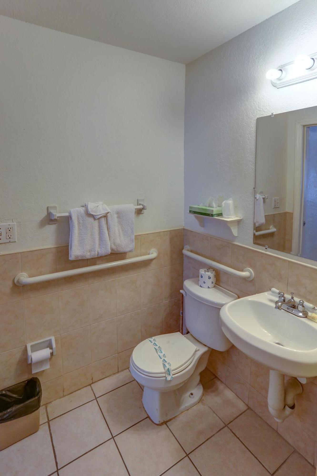 Richard's Hotel photo 24