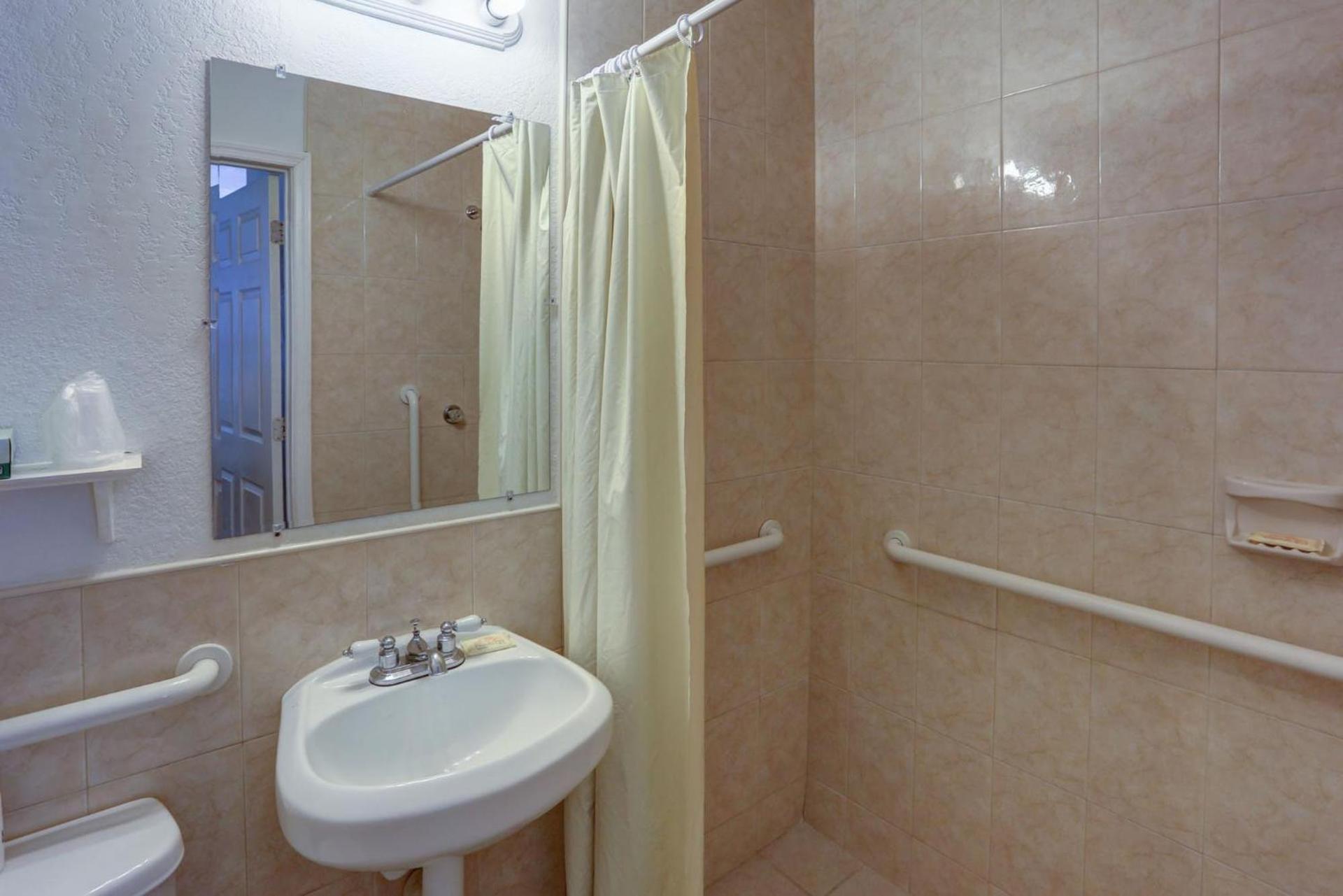 Richard's Hotel photo 26