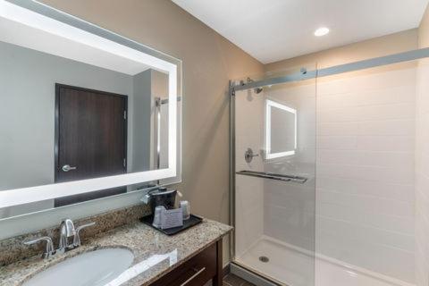 Sleep Inn & Suites Denver International Airport photo 6