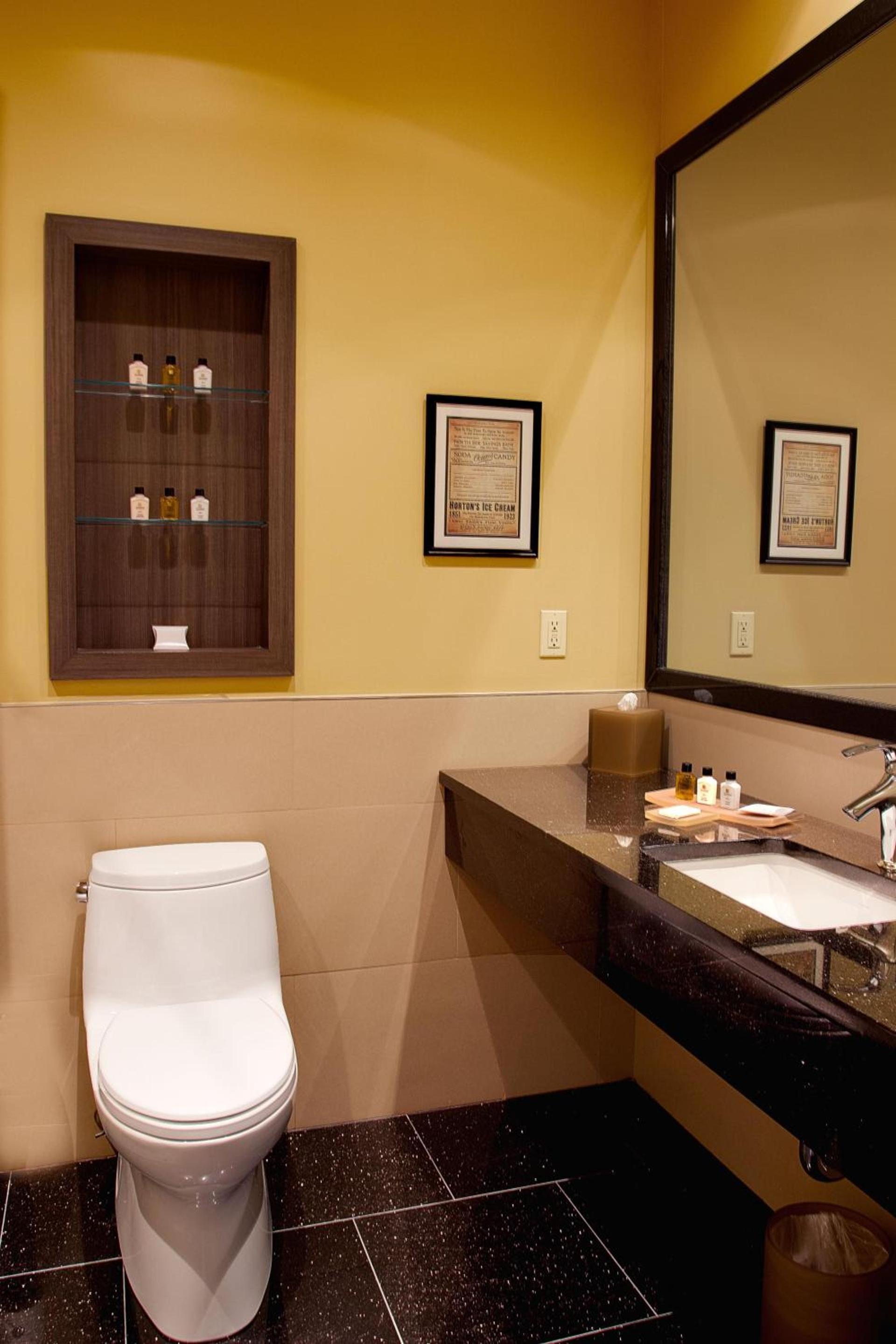Opera House Hotel photo 23