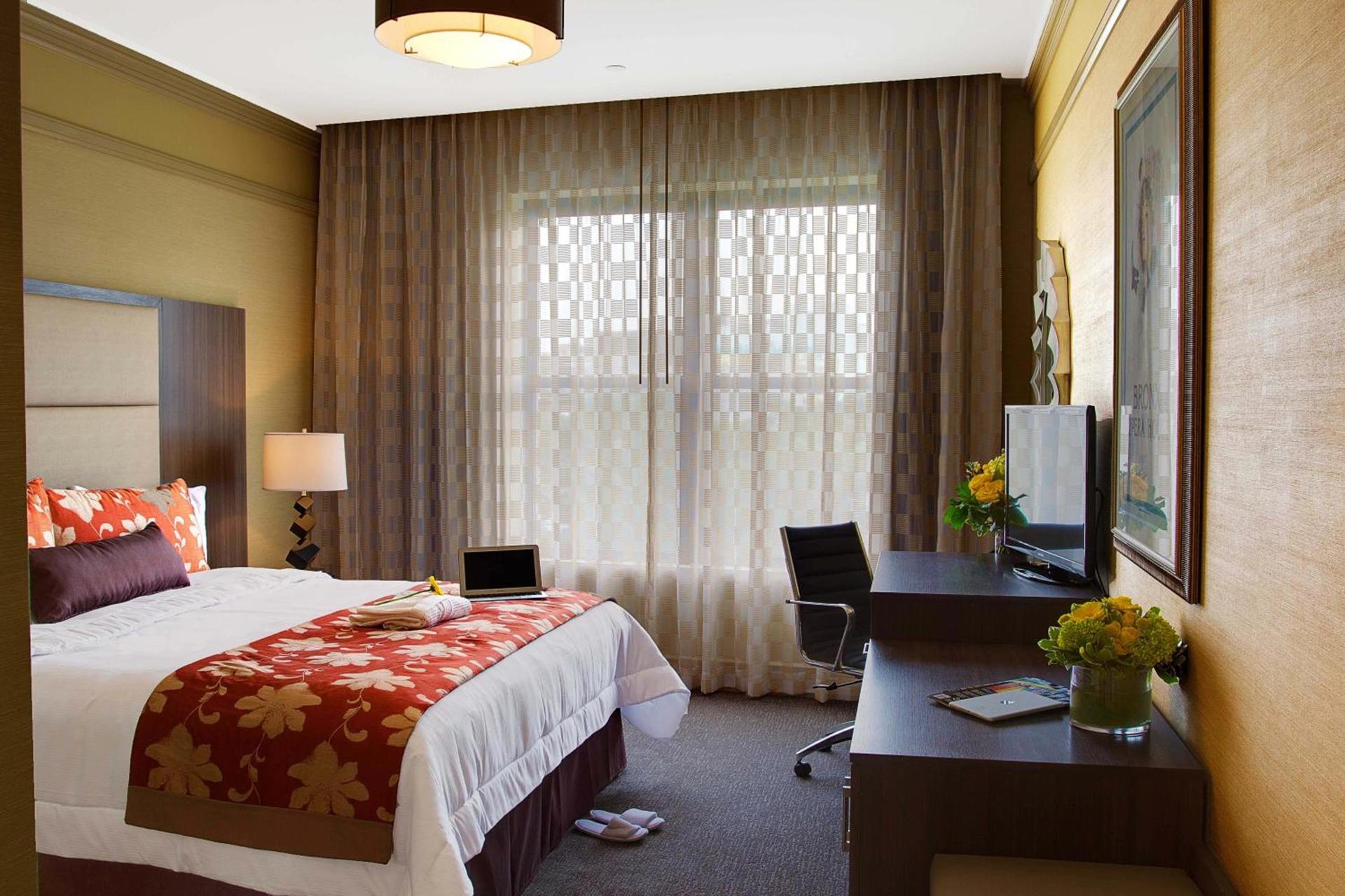 Opera House Hotel photo 11