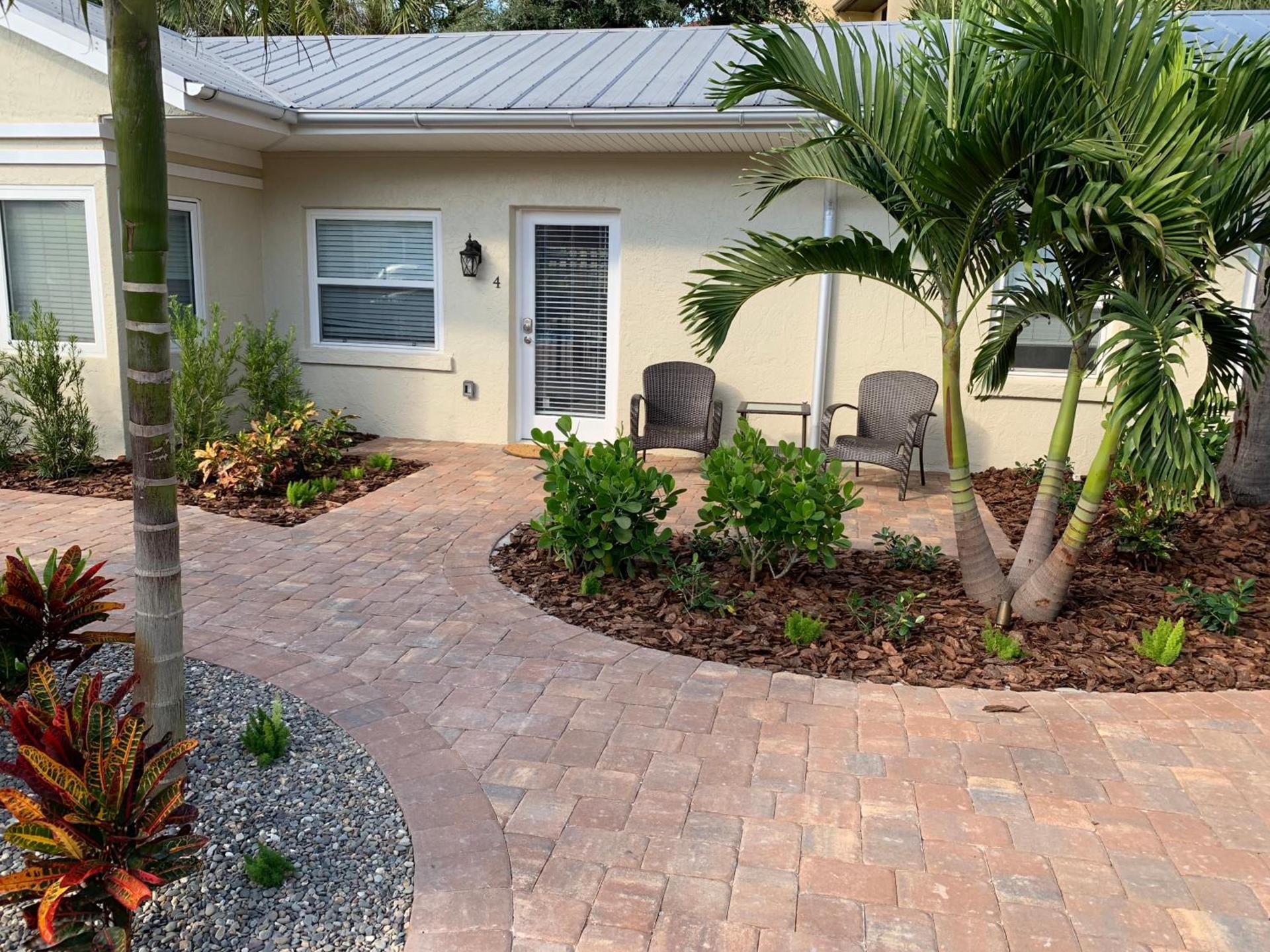 Twin Palms at Siesta photo 39