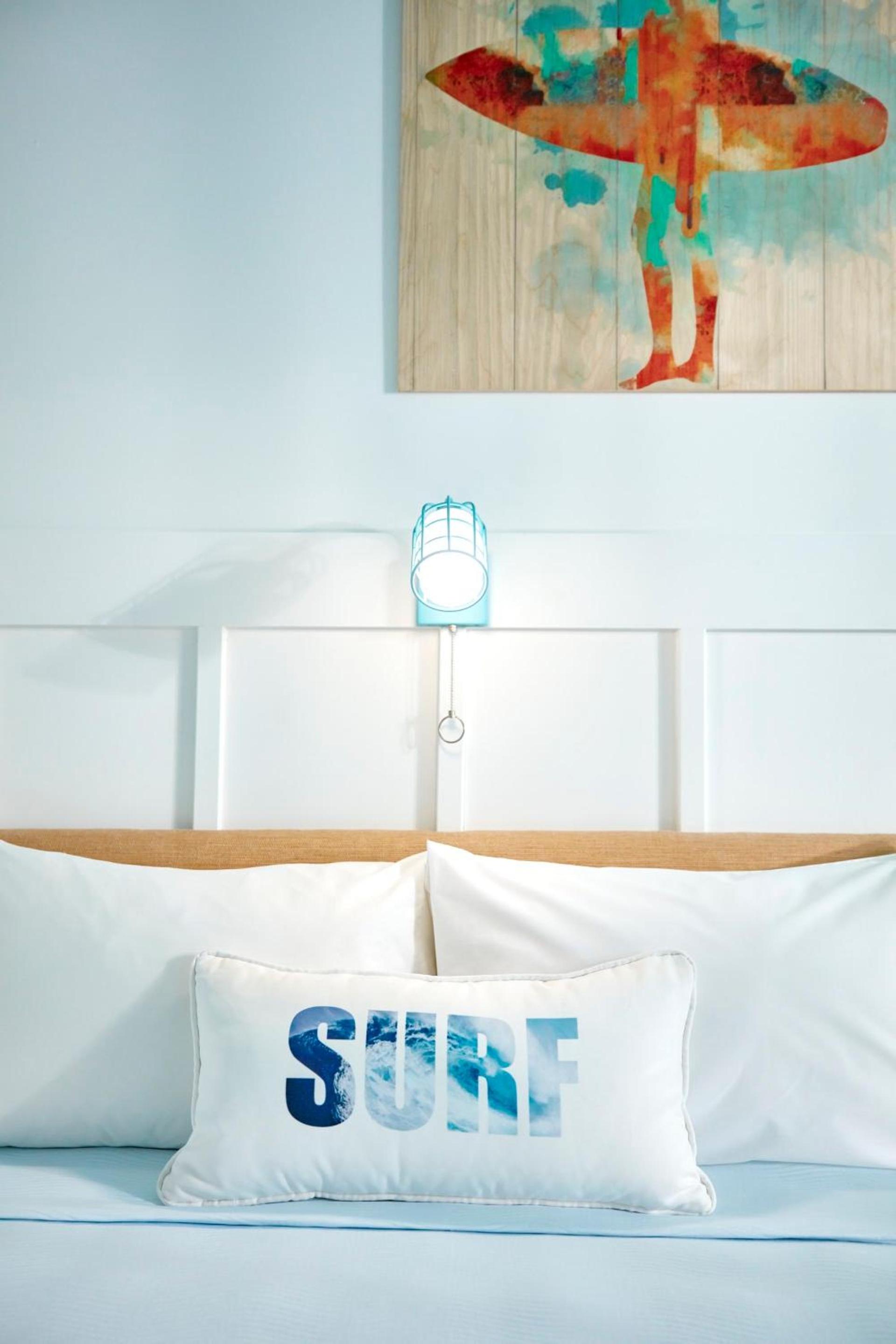 Universal's Endless Summer Resort - Surfside Inn and Suites photo 28