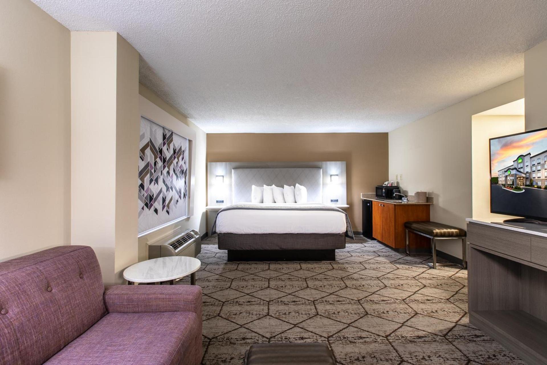 Wingate by Wyndham Charlotte Concord Mills/Speedway photo 87