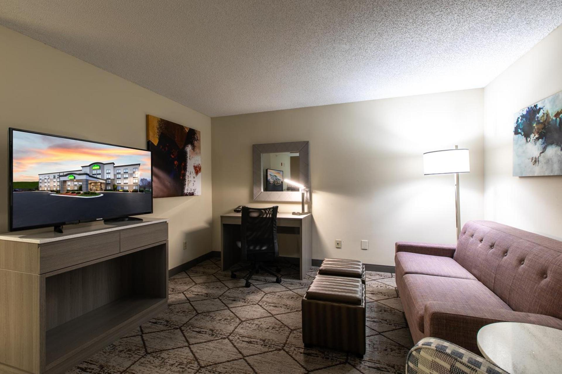 Wingate by Wyndham Charlotte Concord Mills/Speedway photo 90