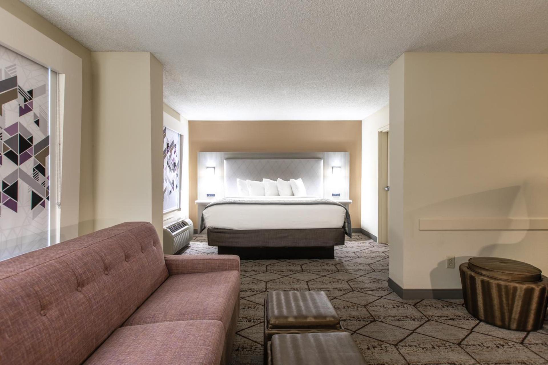 Wingate by Wyndham Charlotte Concord Mills/Speedway photo 98