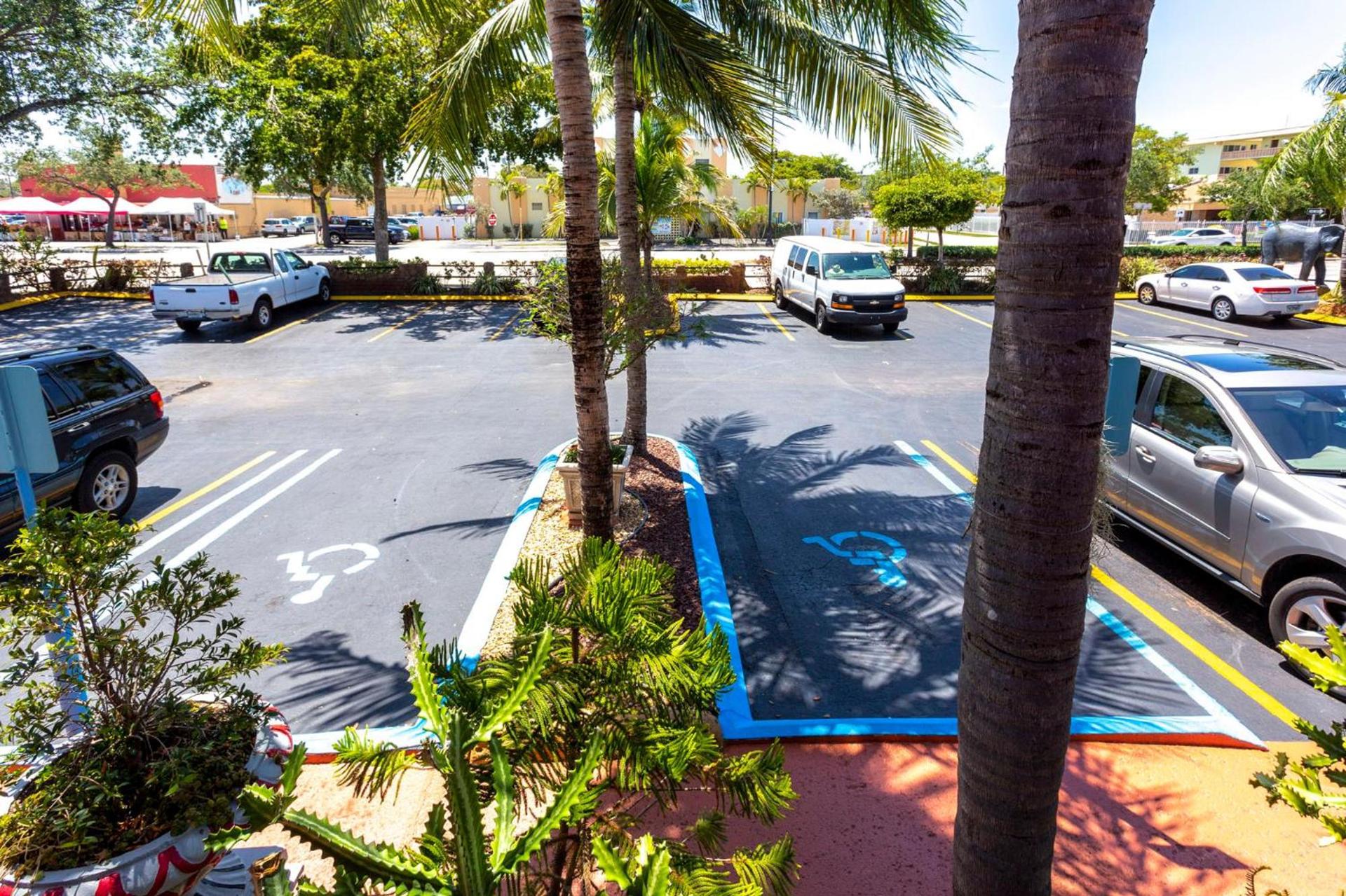 Richard's Motel Studios photo 3