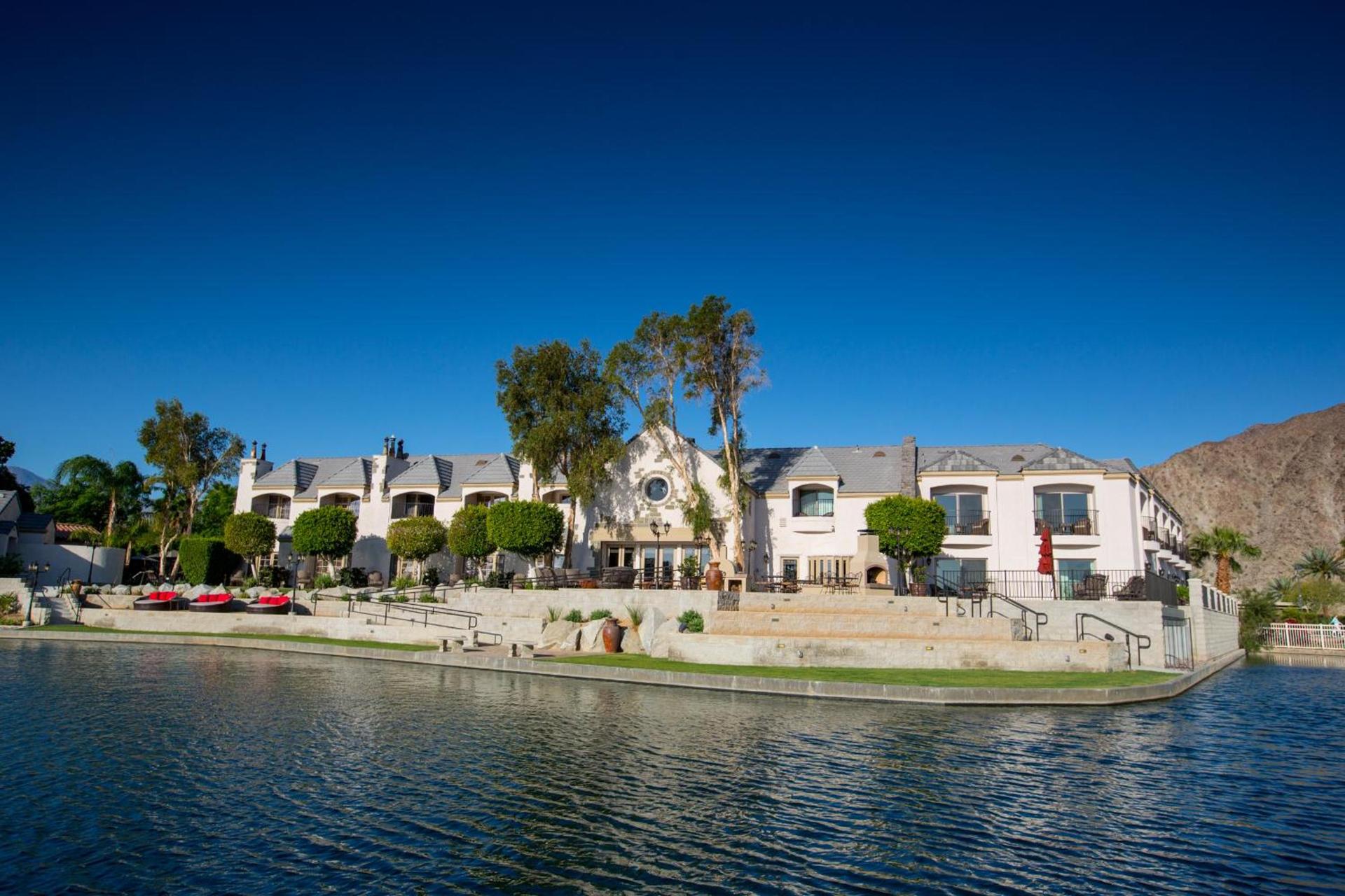 The Chateau at Lake La Quinta — hotel in La Quinta