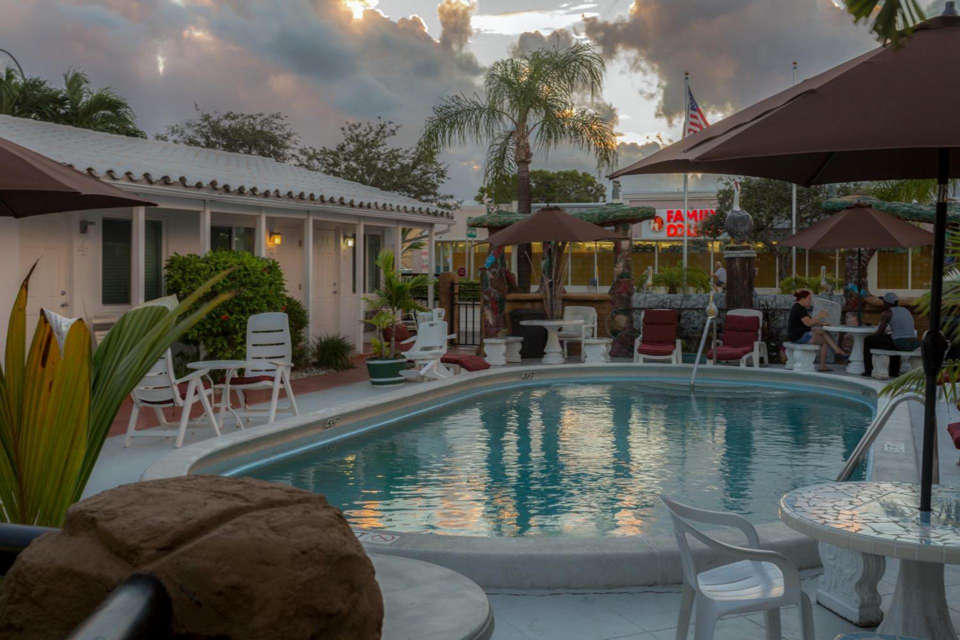 Green Seas Motel photo 8