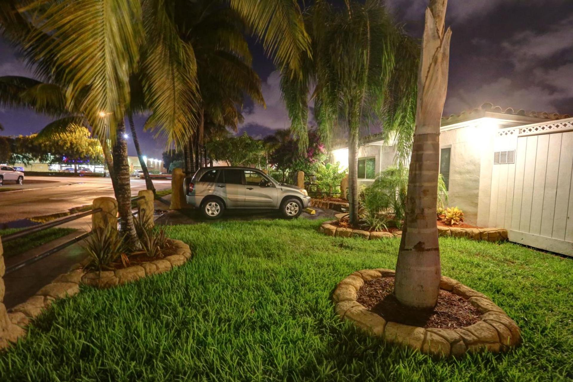 Green Seas Motel photo 9