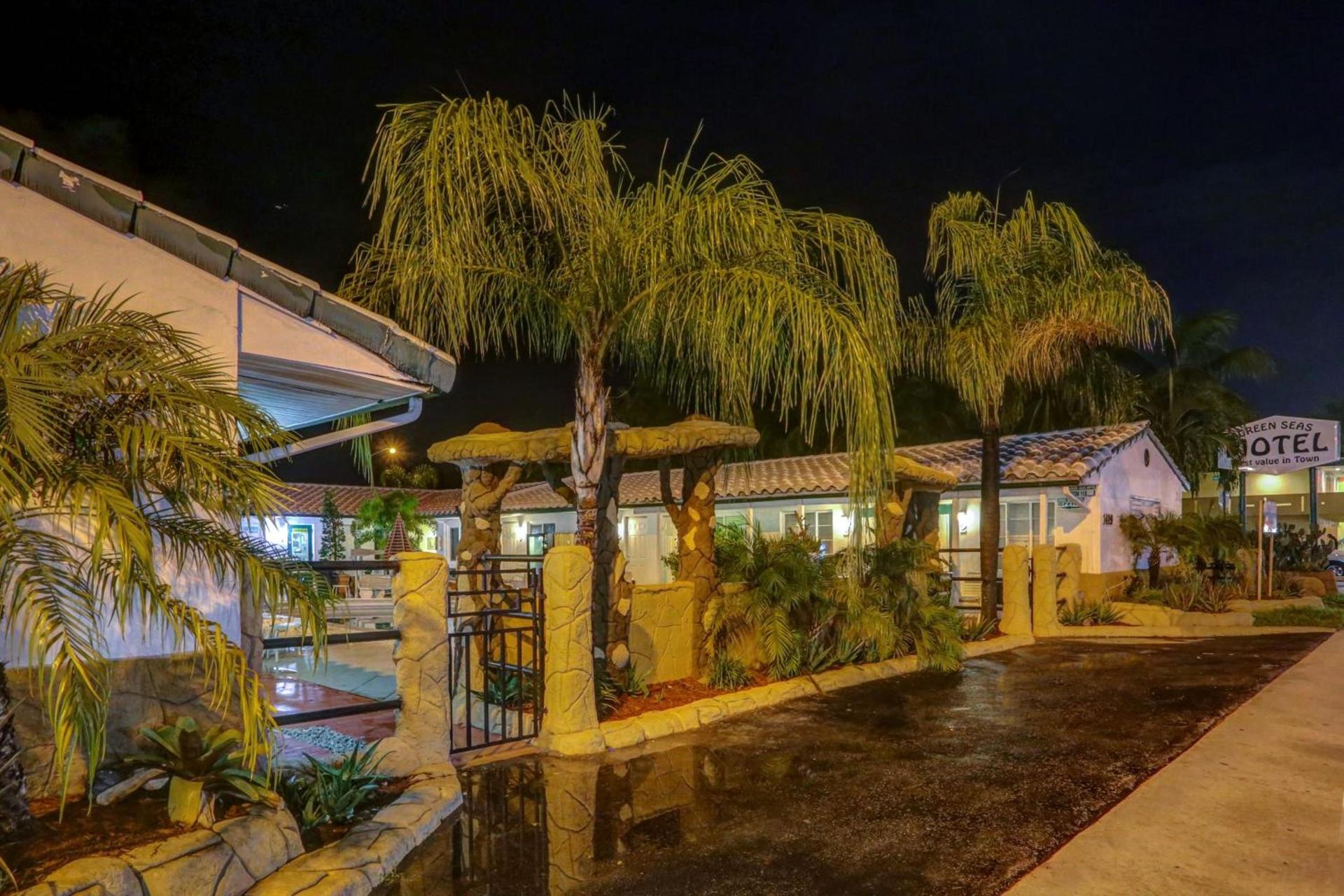 Green Seas Motel photo 16