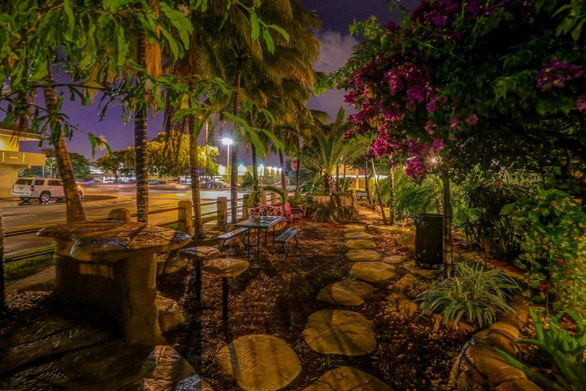 Green Seas Motel photo 20