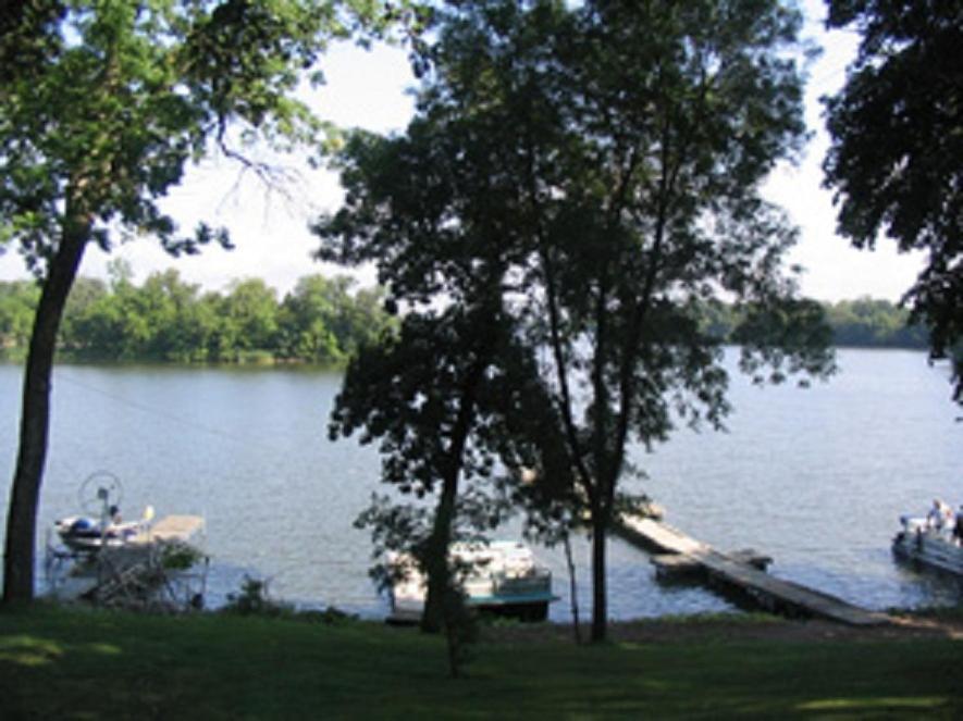 Riverside Resort photo 96
