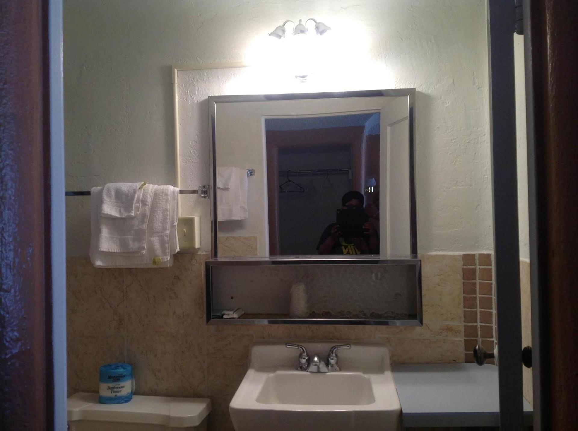 Budget Inn Motel Chemult photo 7