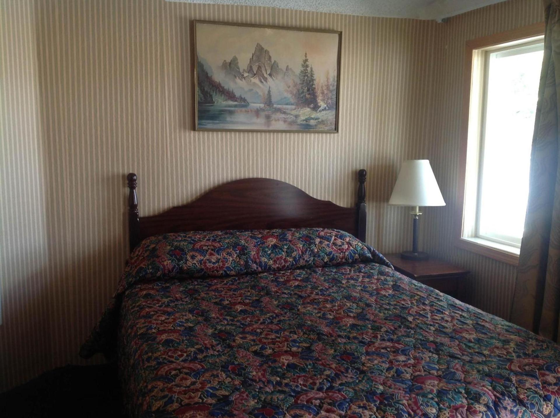 Budget Inn Motel Chemult photo 8