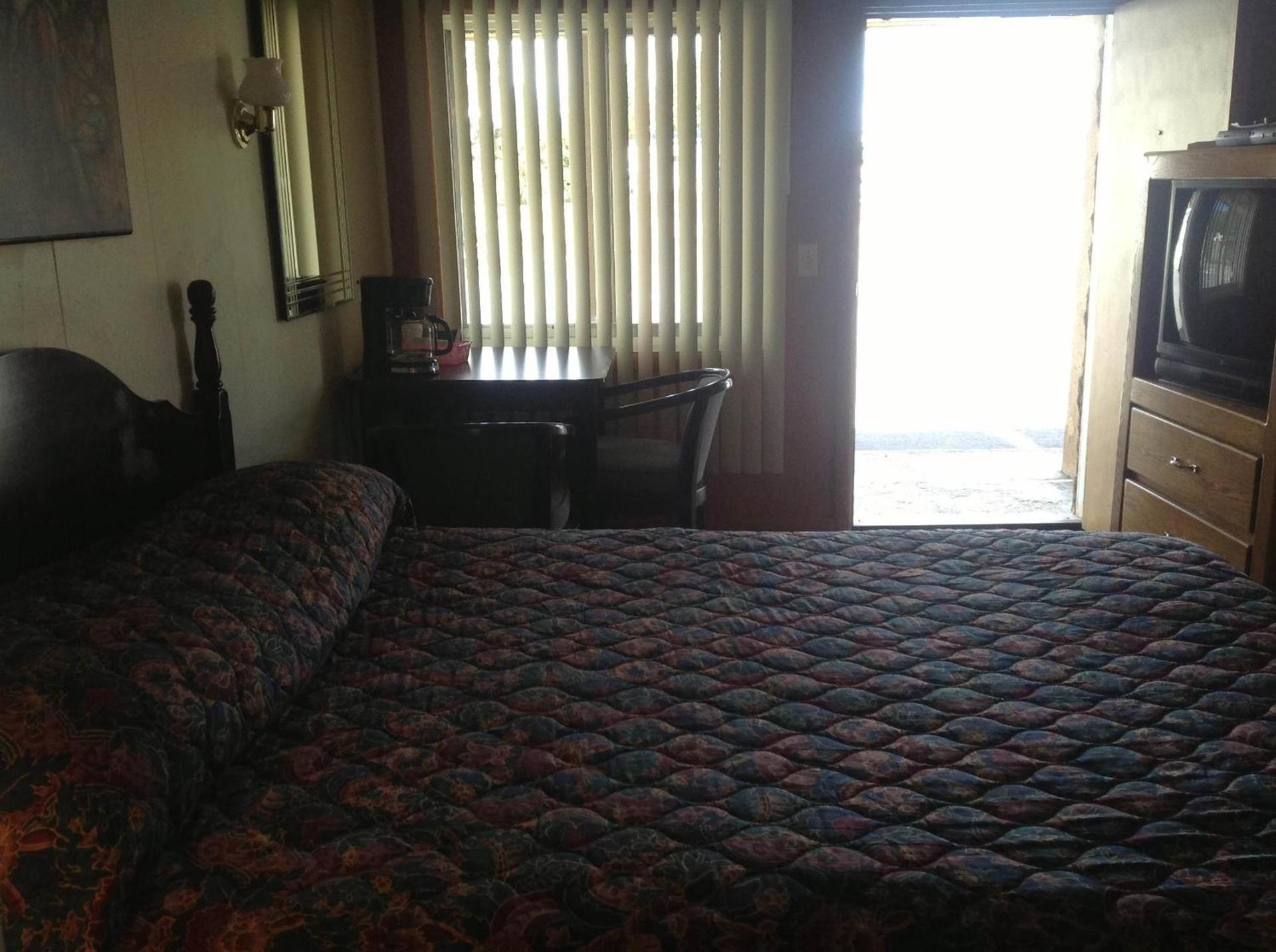 Budget Inn Motel Chemult photo 17