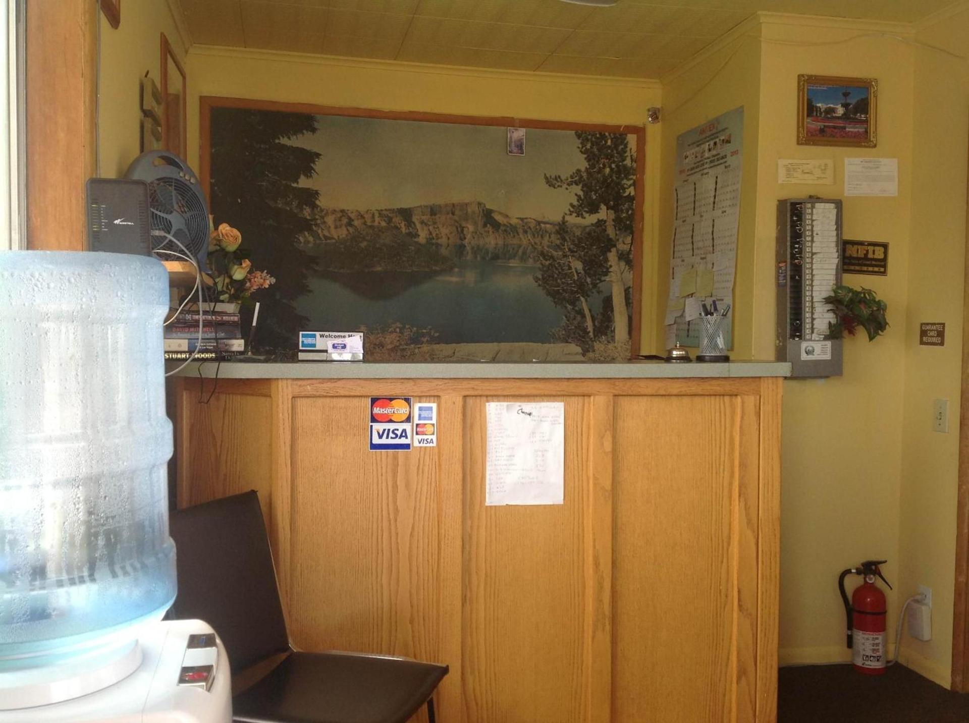 Budget Inn Motel Chemult photo 20