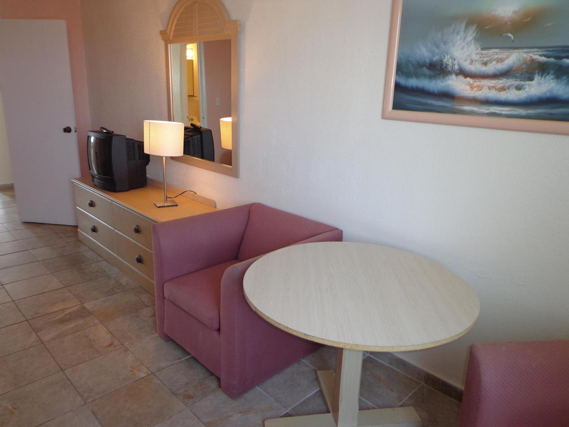 Isle of Palms Motel photo 8
