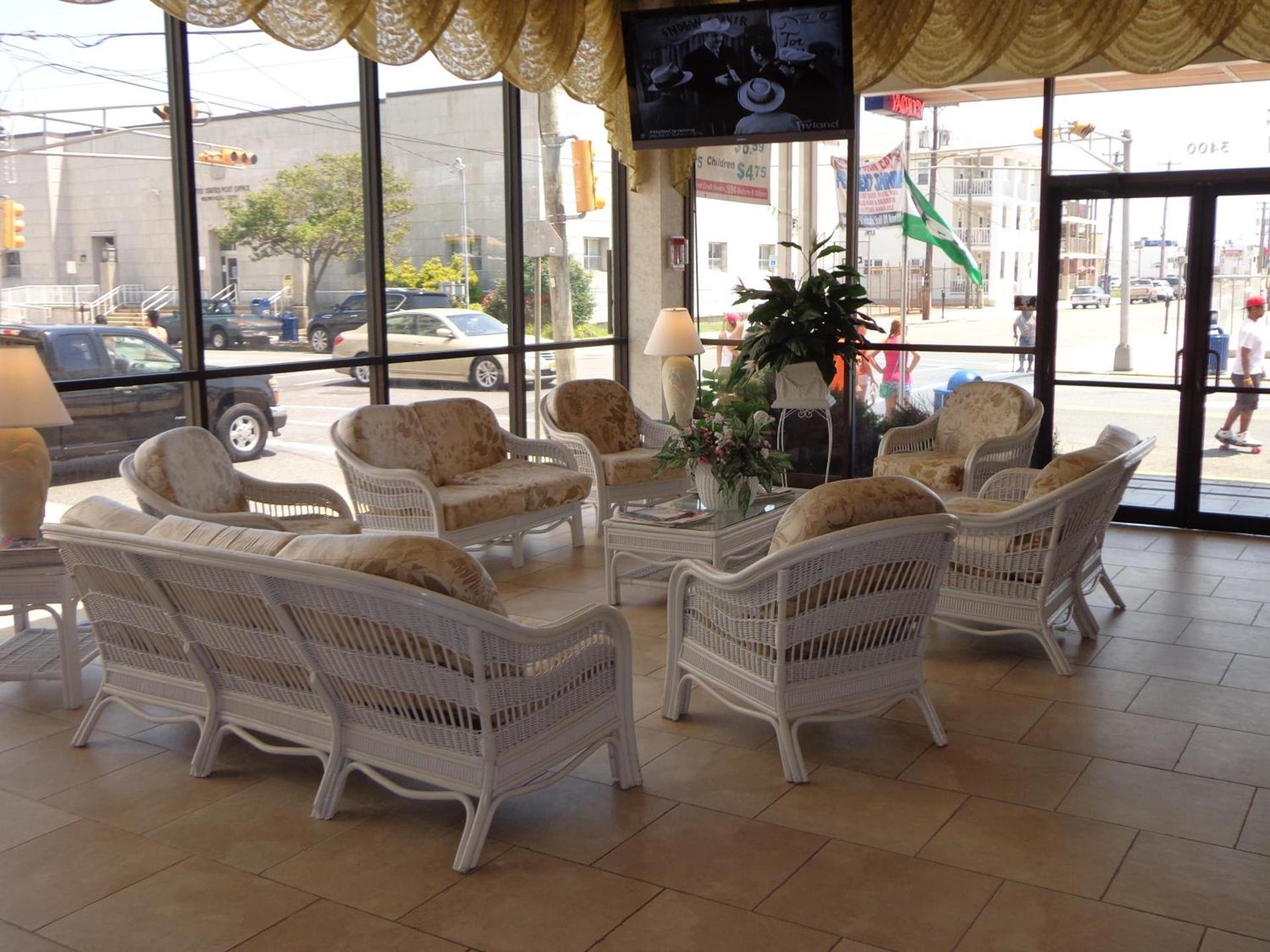 Beach Terrace Motor Inn photo 18