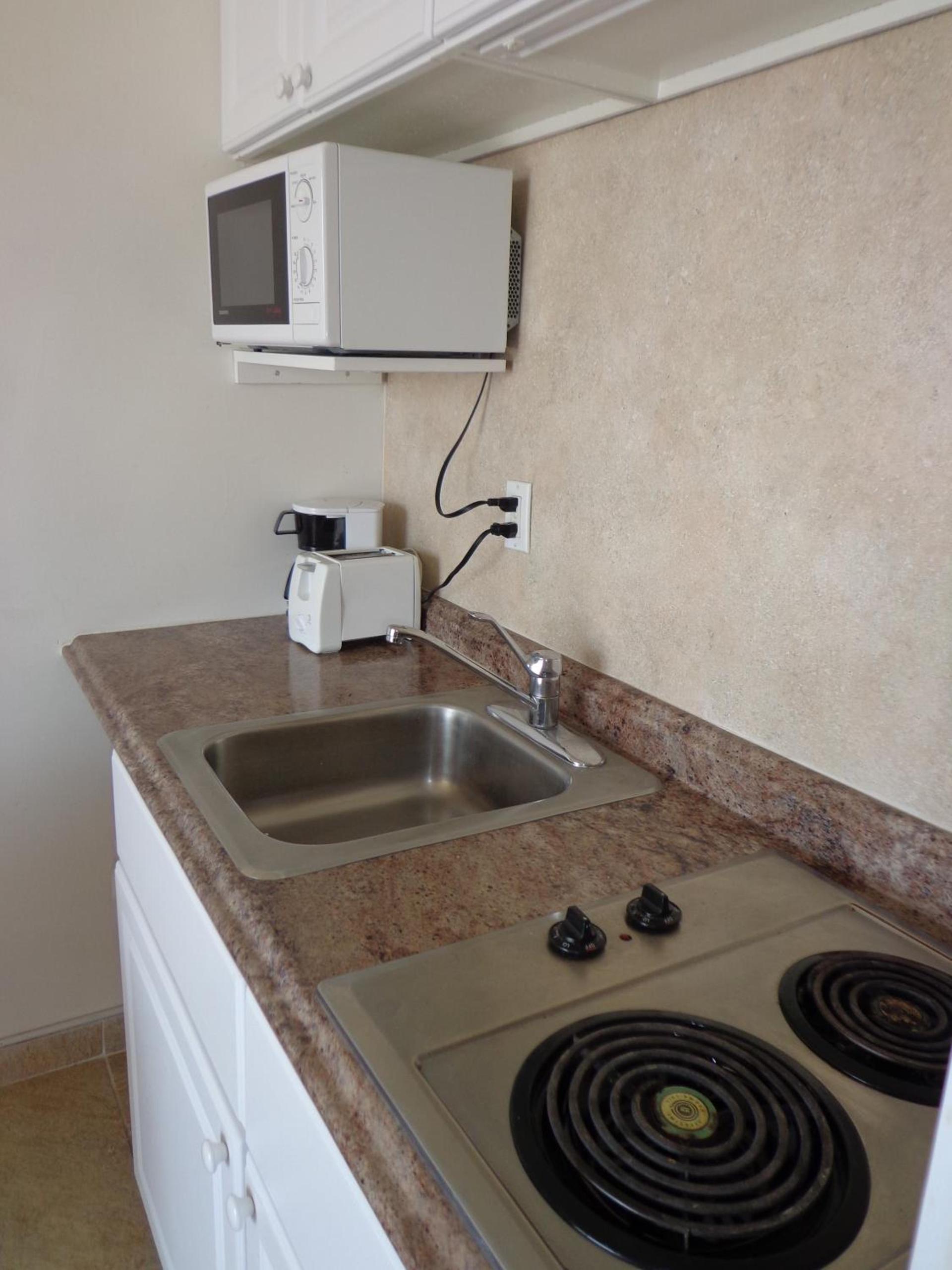 Beach Terrace Motor Inn photo 16
