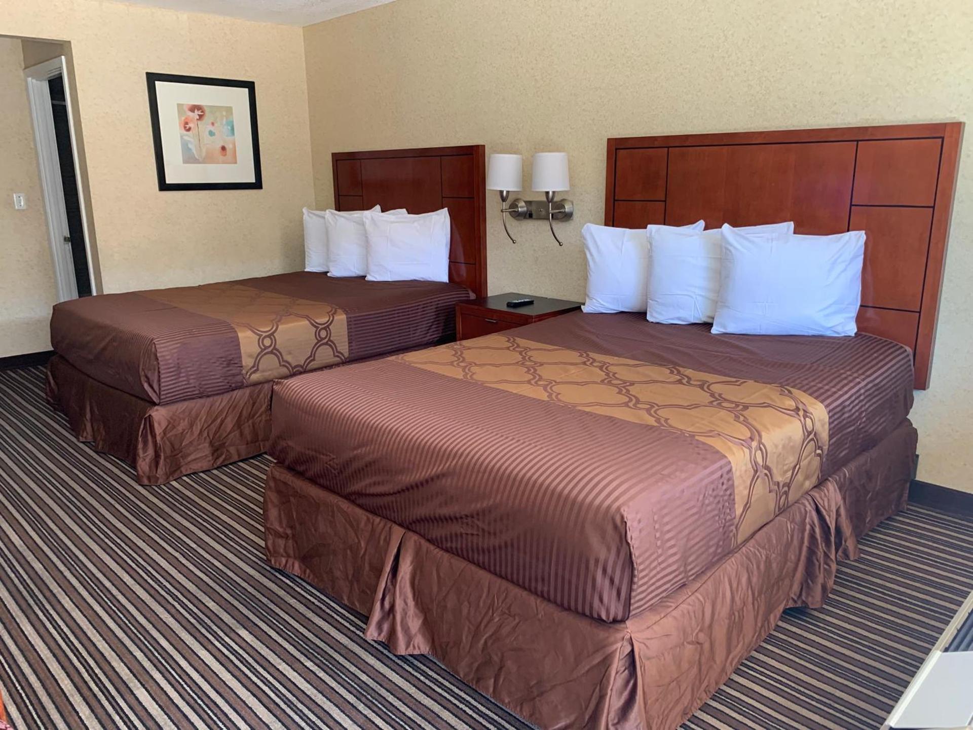 Buena Park Inn photo 26