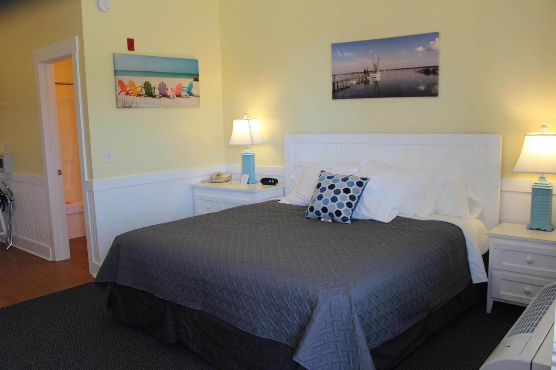 Topsail Shores Inn photo 5