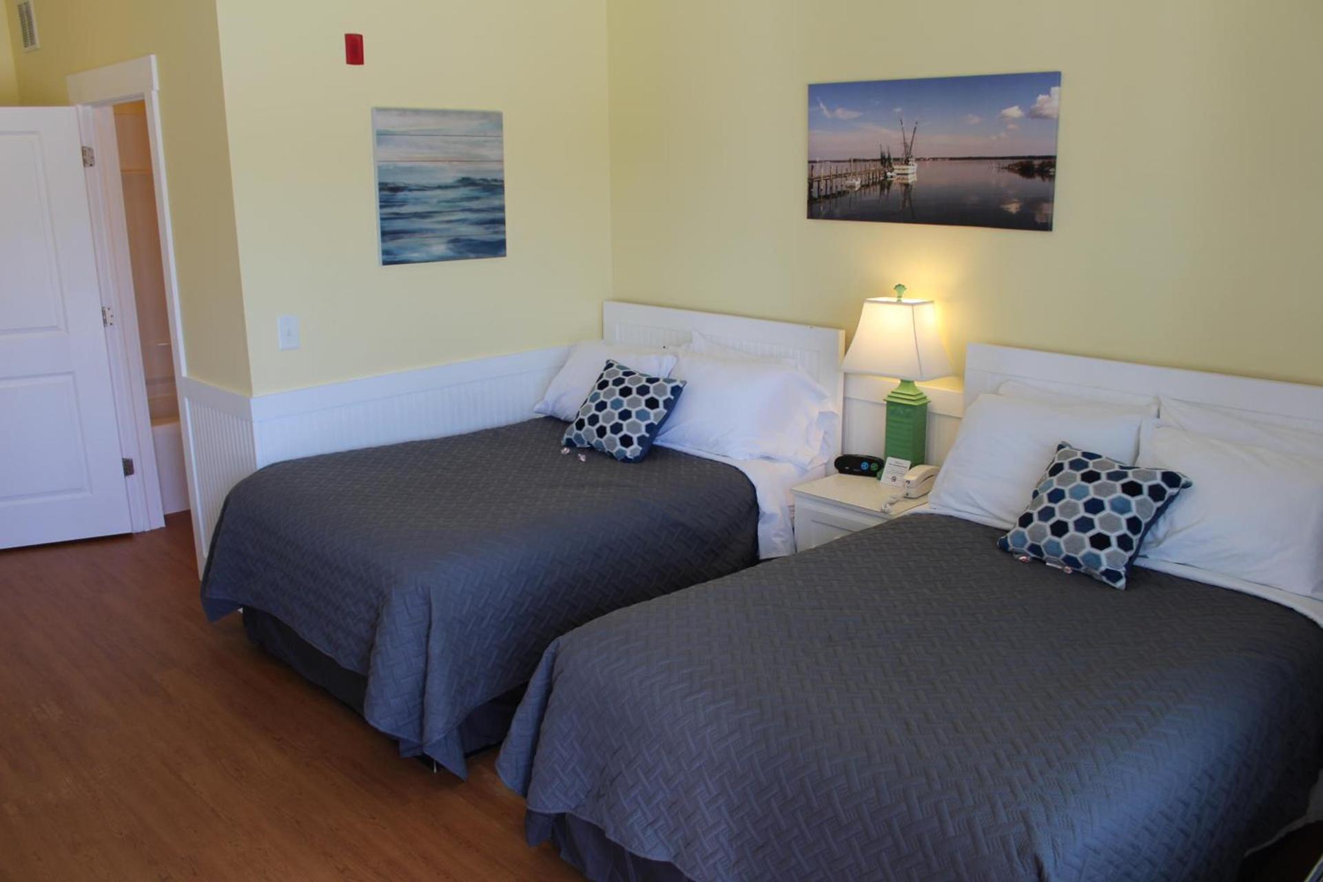 Topsail Shores Inn photo 18