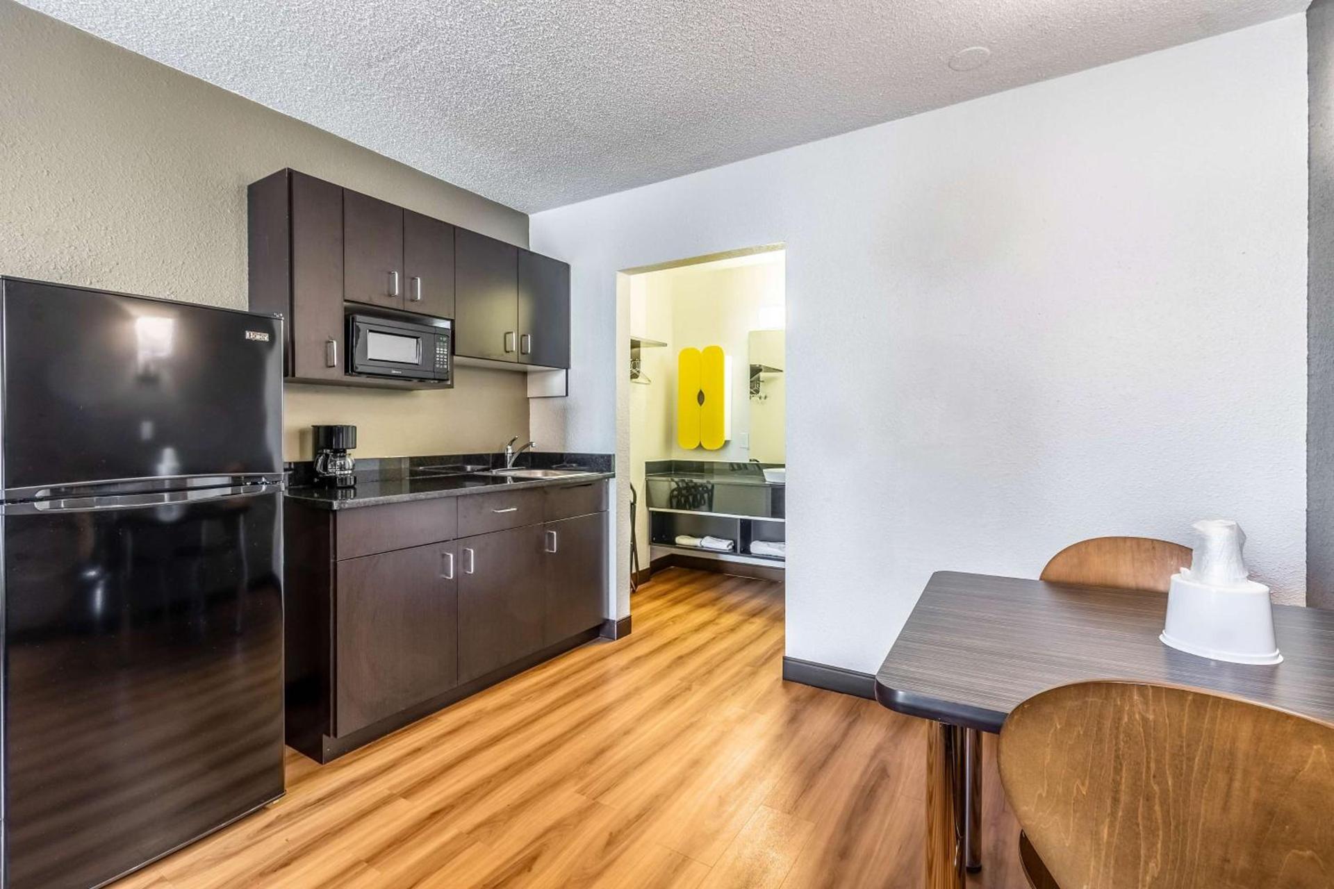 Studio 6-Little Rock, AR - West photo 8