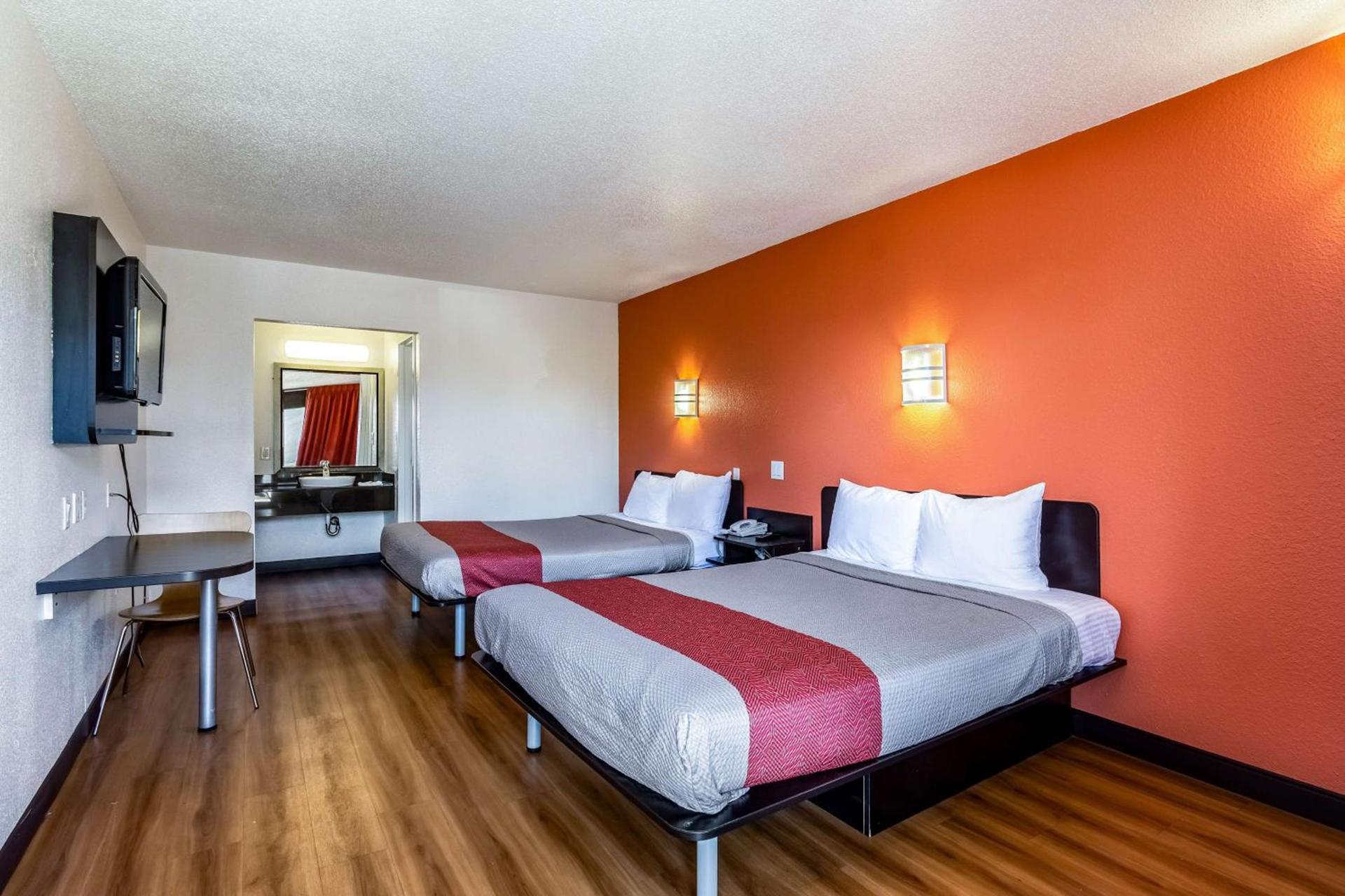 Motel 6-Little Rock, AR - West photo 12