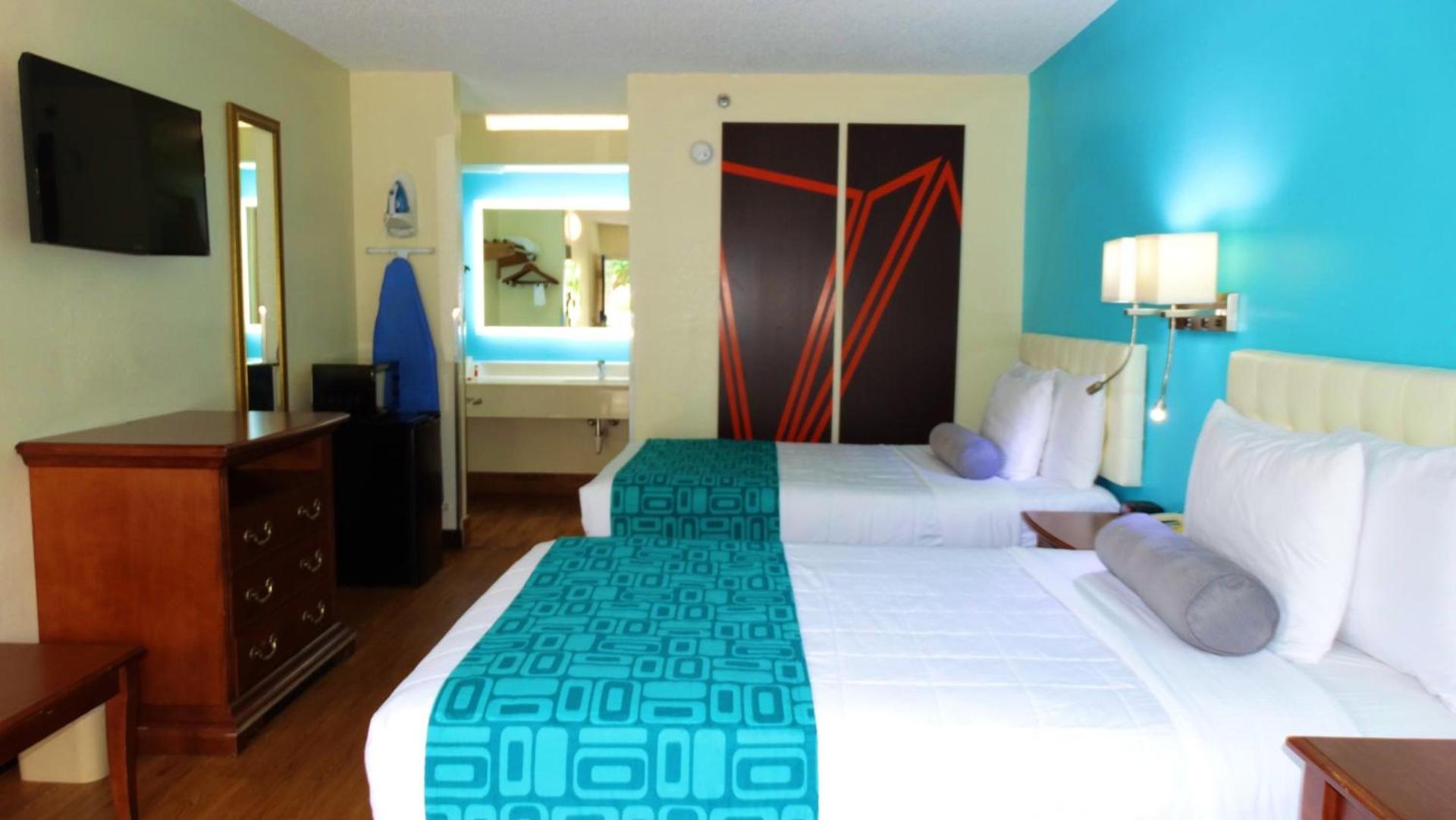 Howard Johnson by Wyndham Savannah GA photo 20