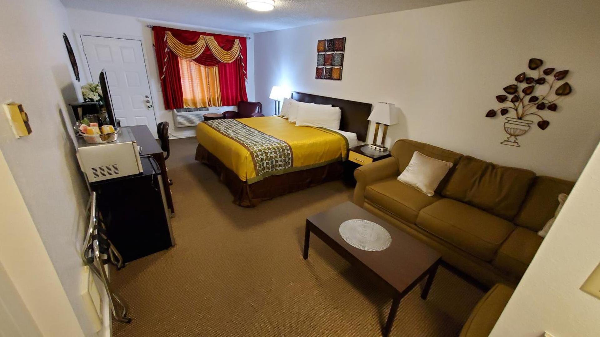 Motel West photo 11