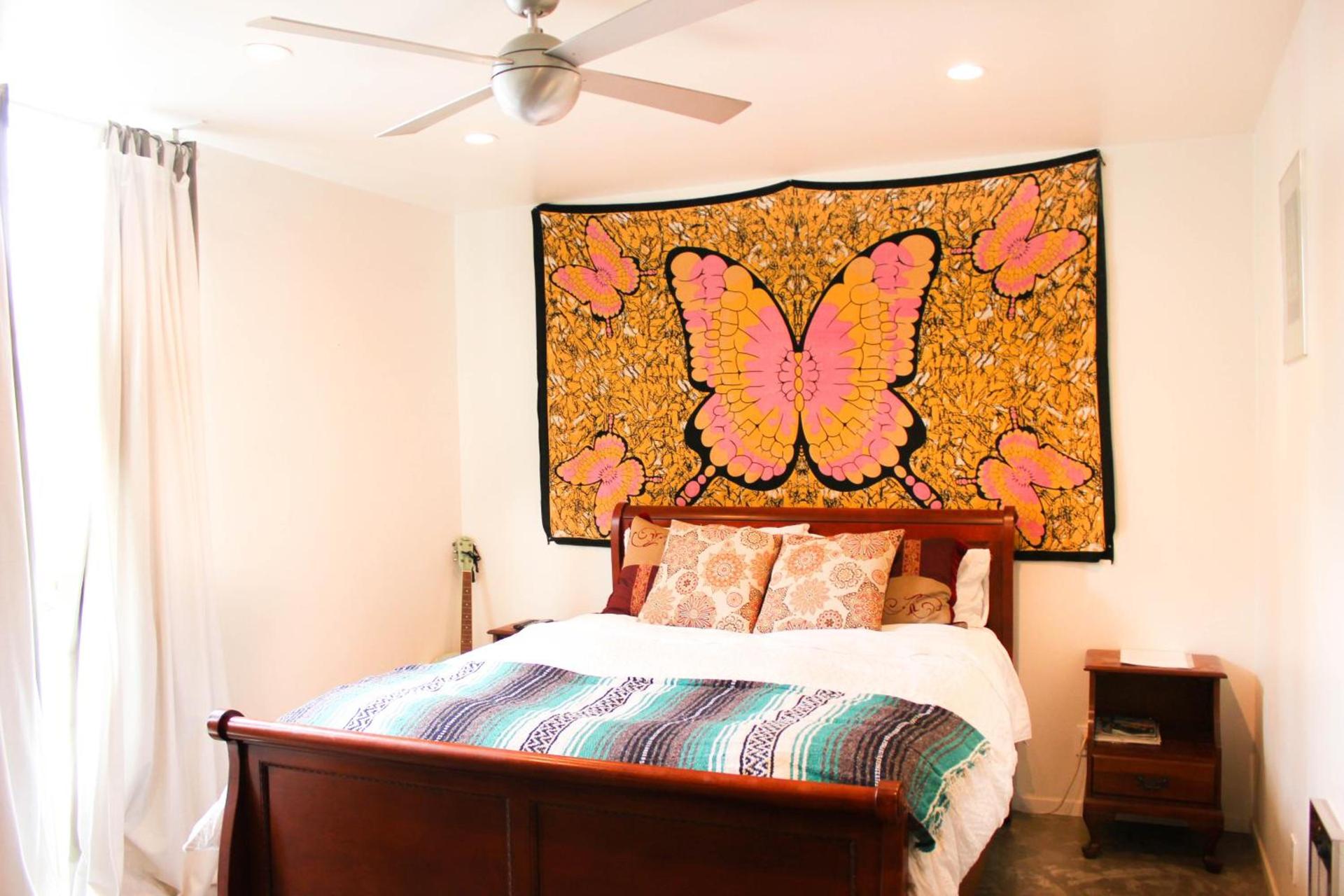 Ocean Front Vortex Female Hostel private rooms Free bikes photo 31