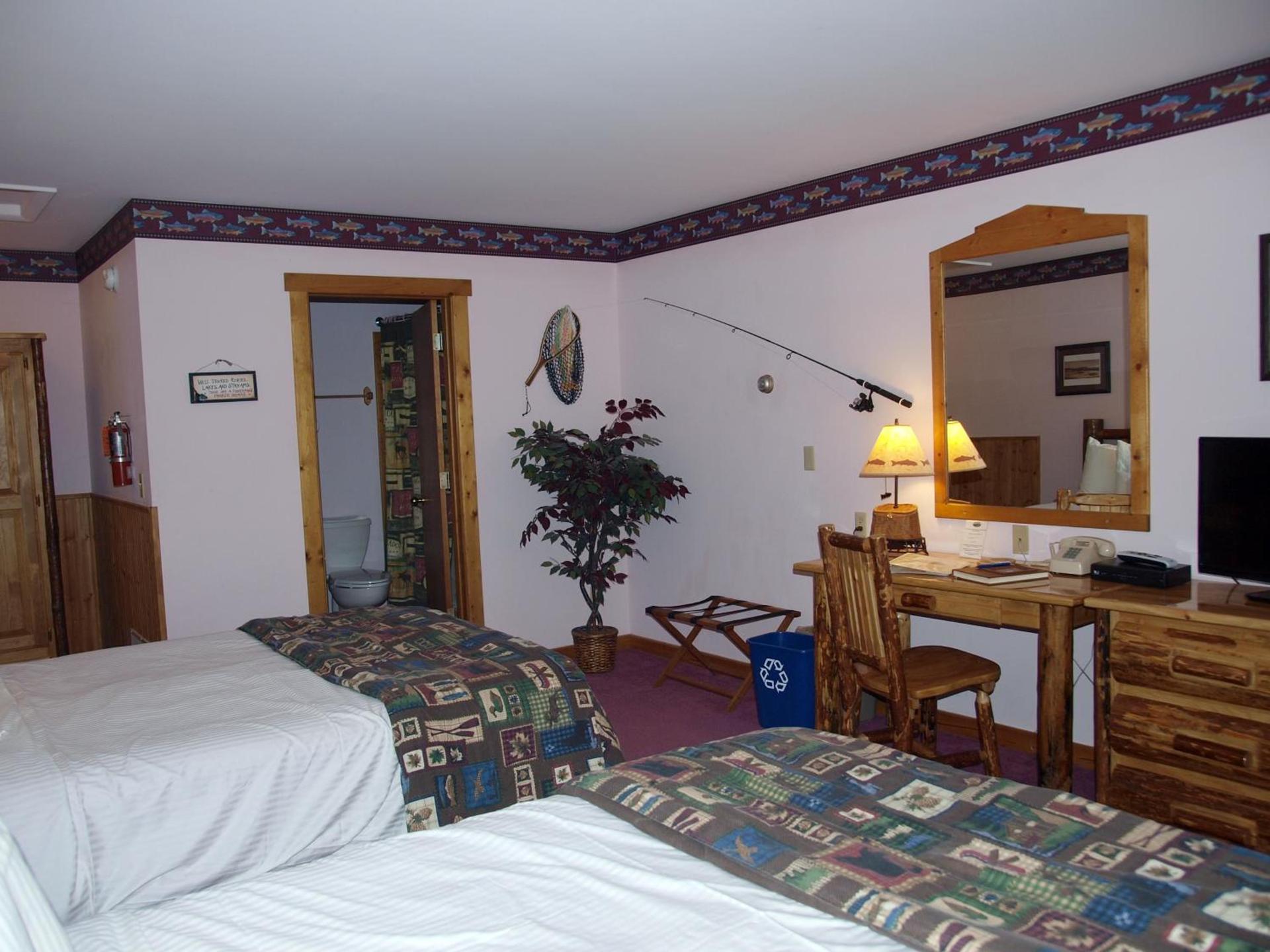 Yellowstone Basin Inn photo 12