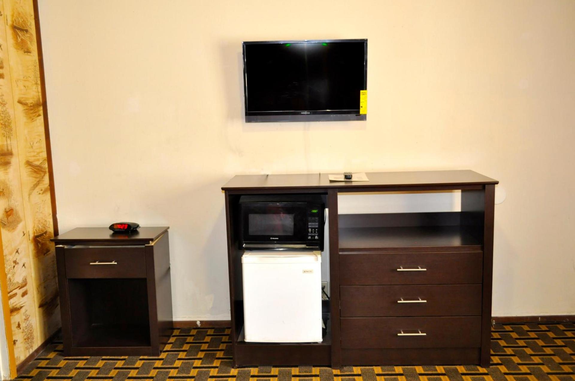 Andrews Motor Inn photo 17