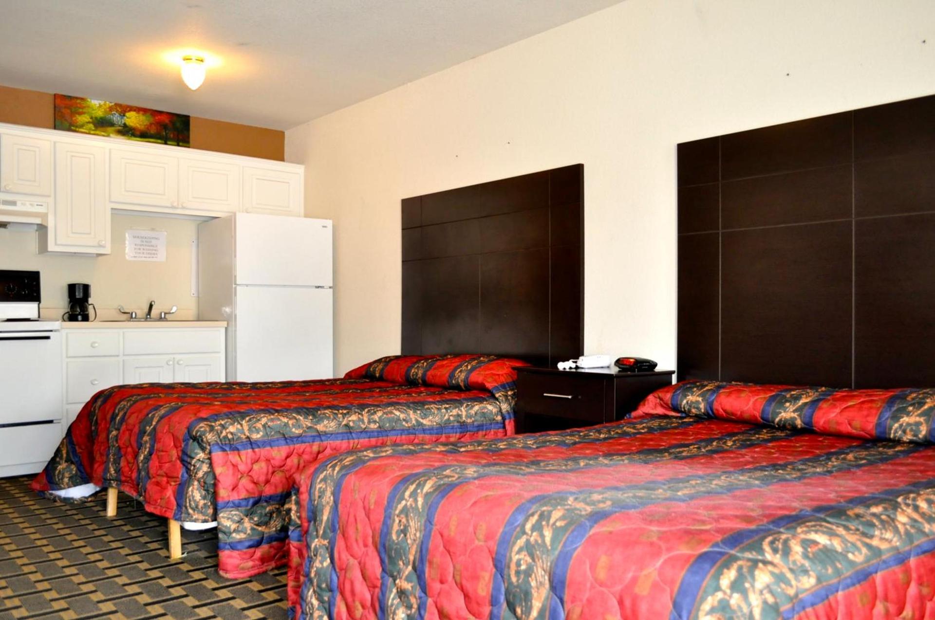 Andrews Motor Inn photo 13