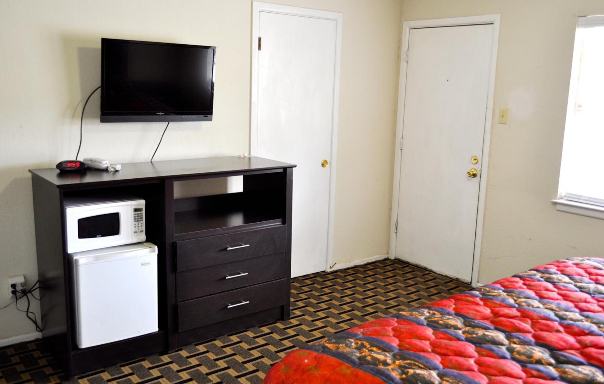Andrews Motor Inn photo 20