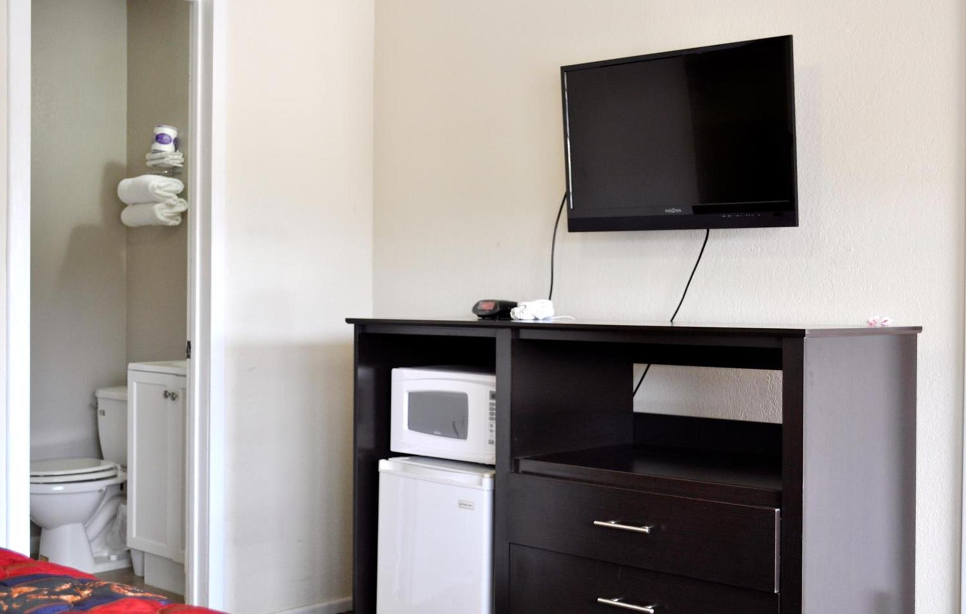 Andrews Motor Inn photo 5