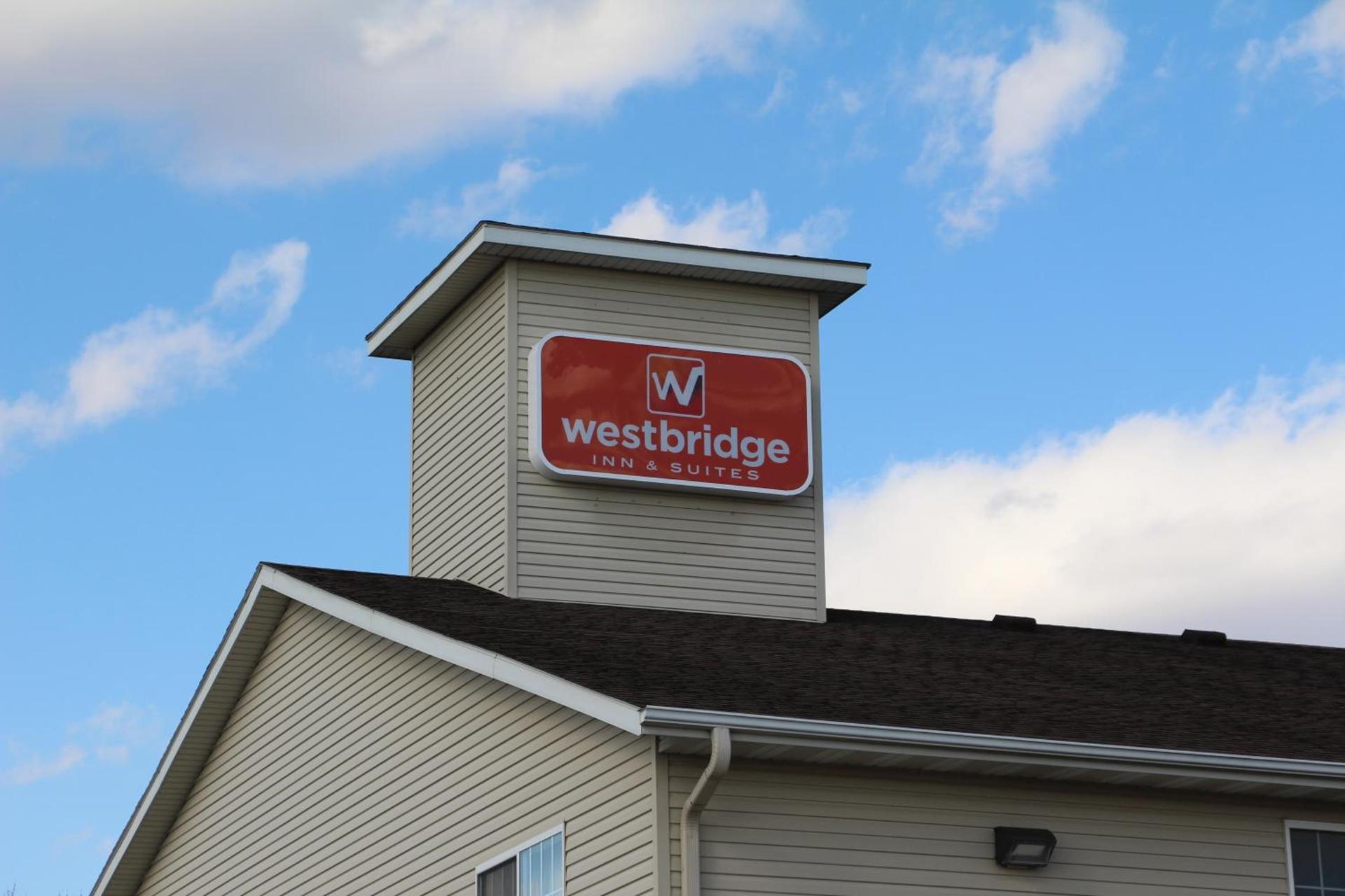 Westbridge Inn & Suites photo 20