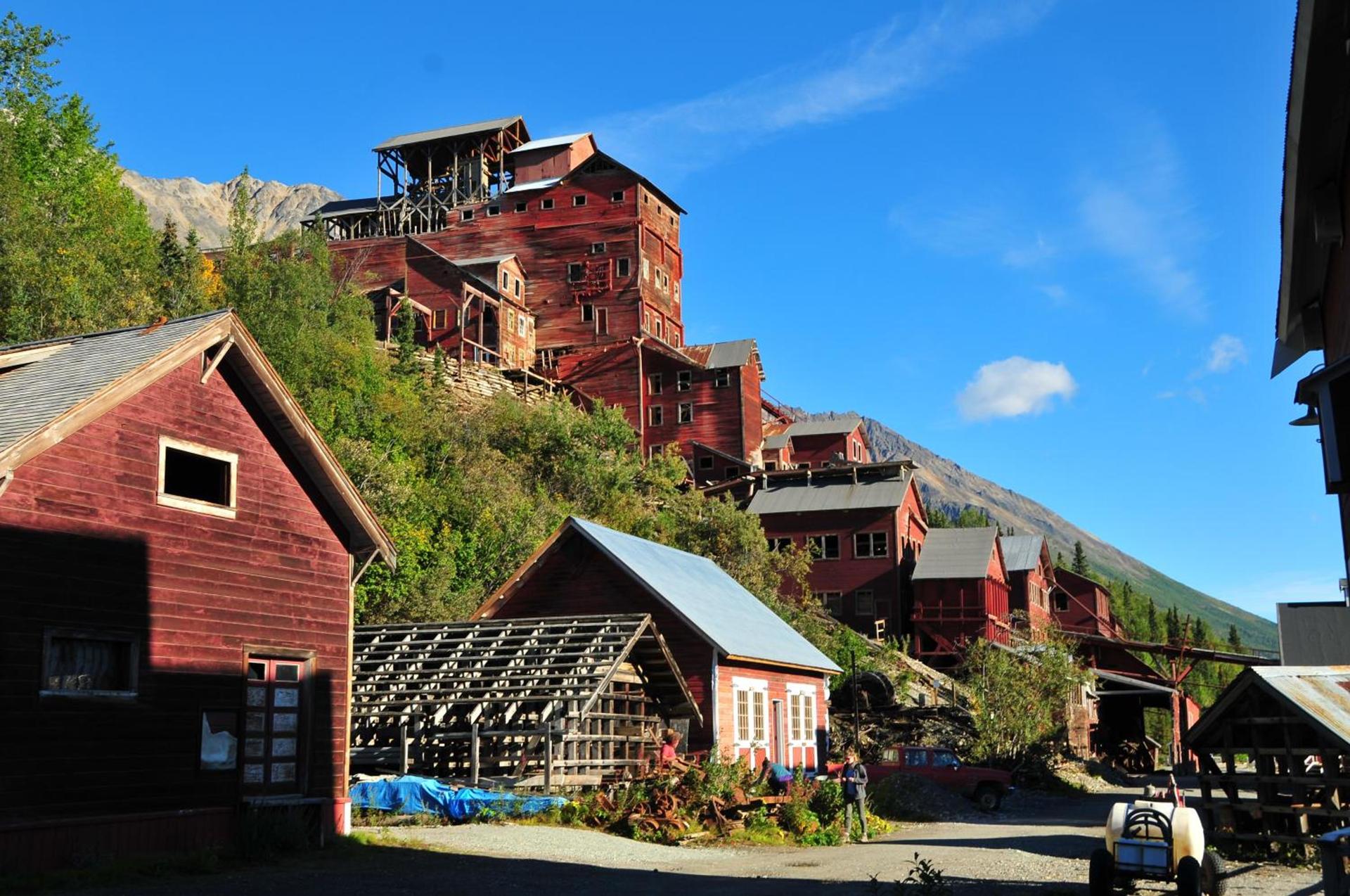 Blackburn Cabins - McCarthy, Alaska photo 1
