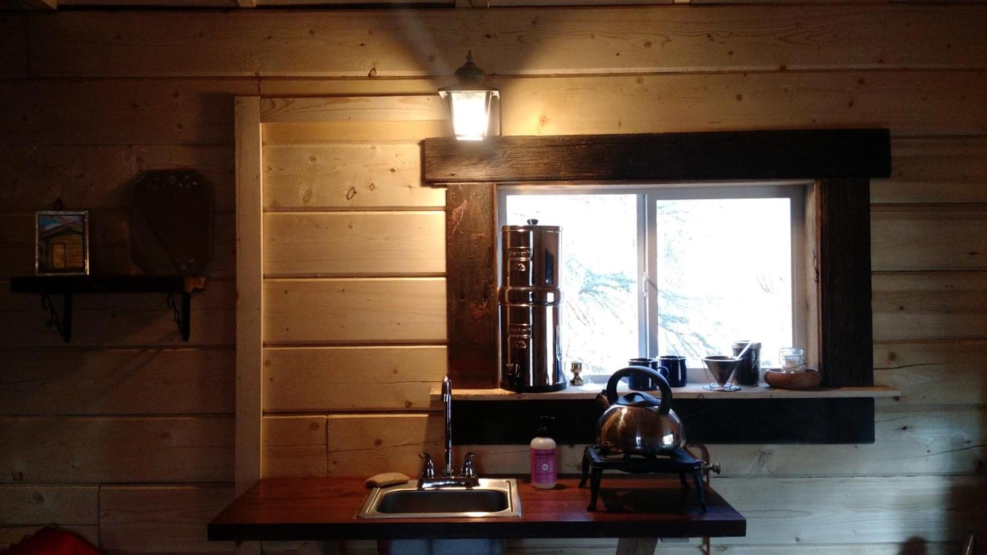 Blackburn Cabins - McCarthy, Alaska photo 56