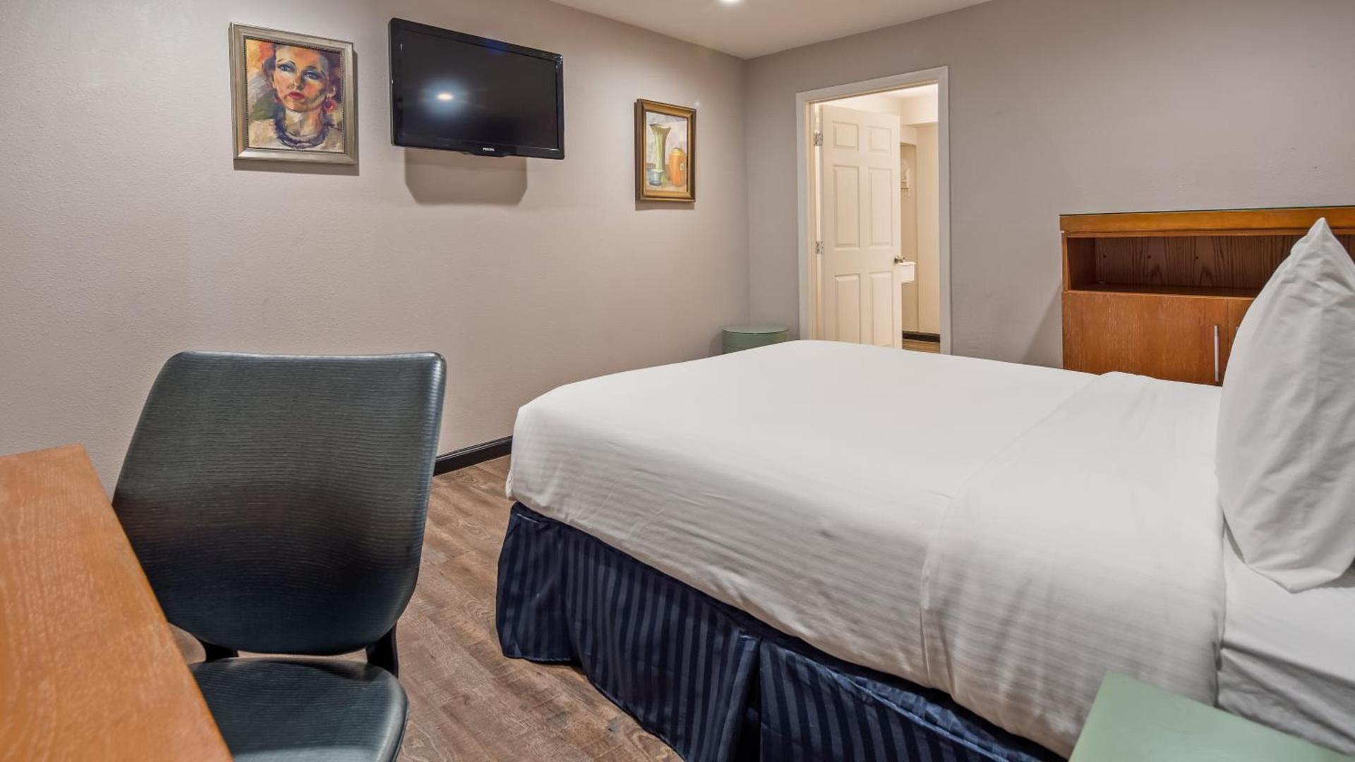 Motel 6 Ridgecrest, CA China Lake photo 20