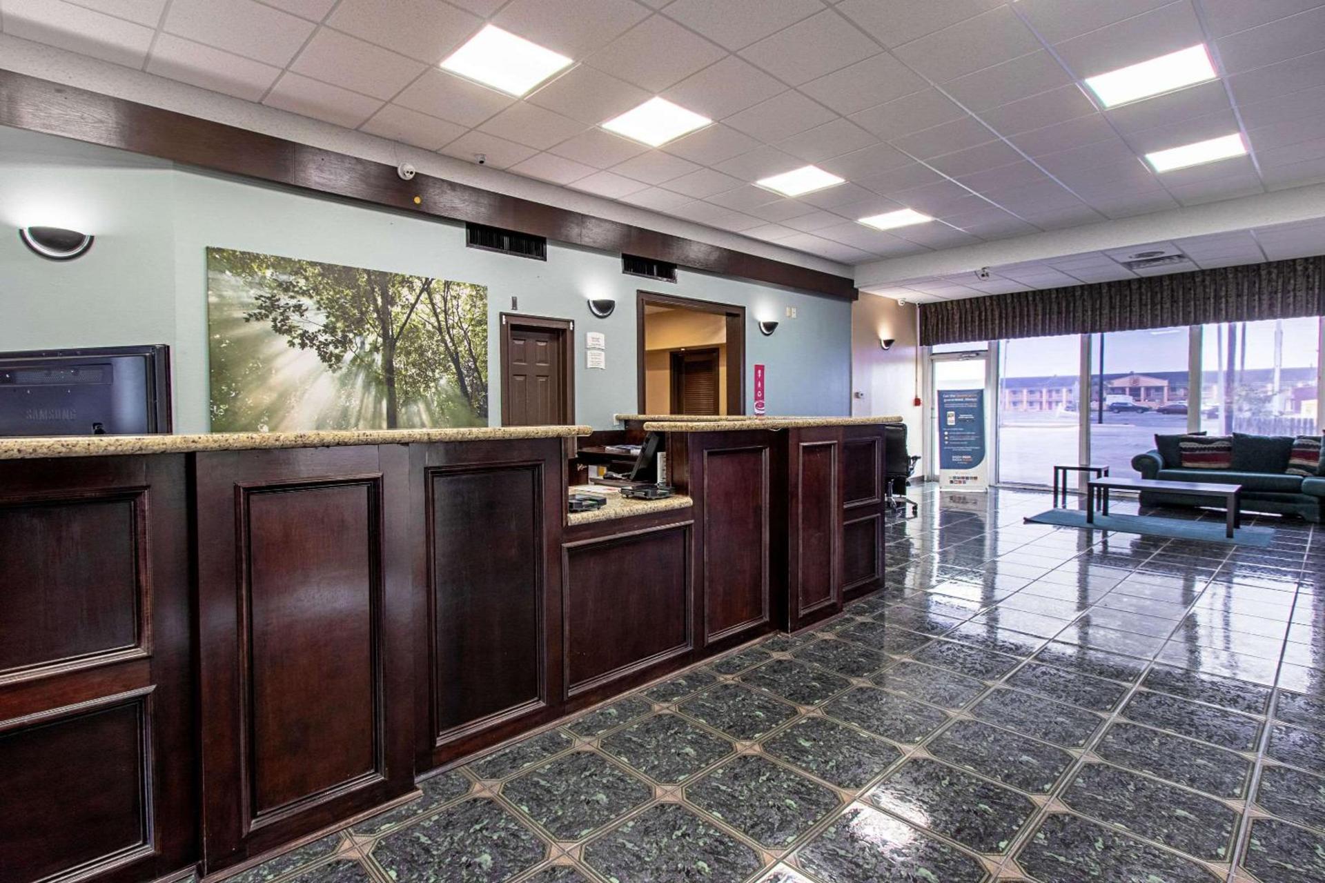Econo Lodge Kingsville photo 4