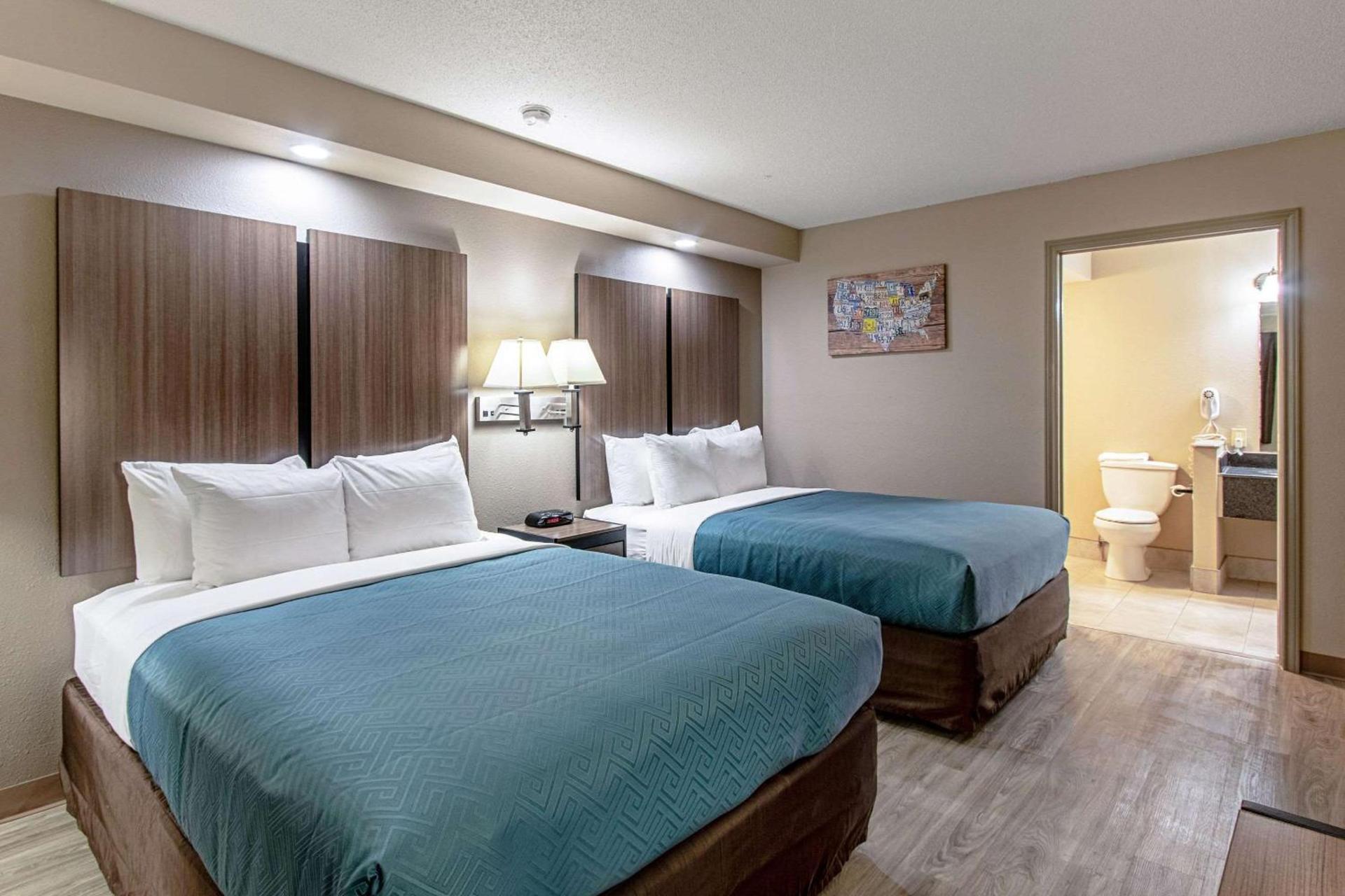 Econo Lodge Kingsville photo 14